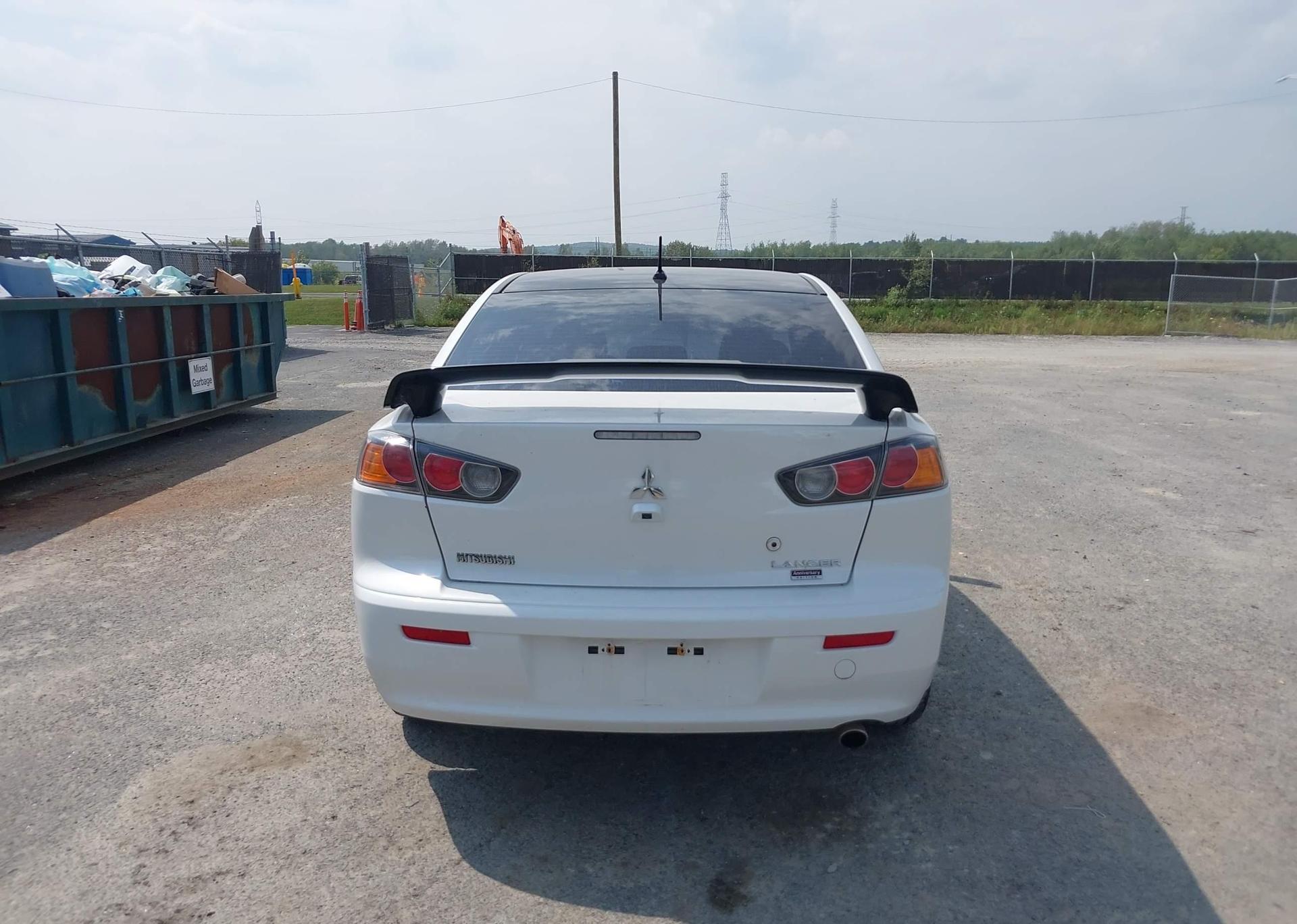 2017 MITSUBISHI LANCER ES