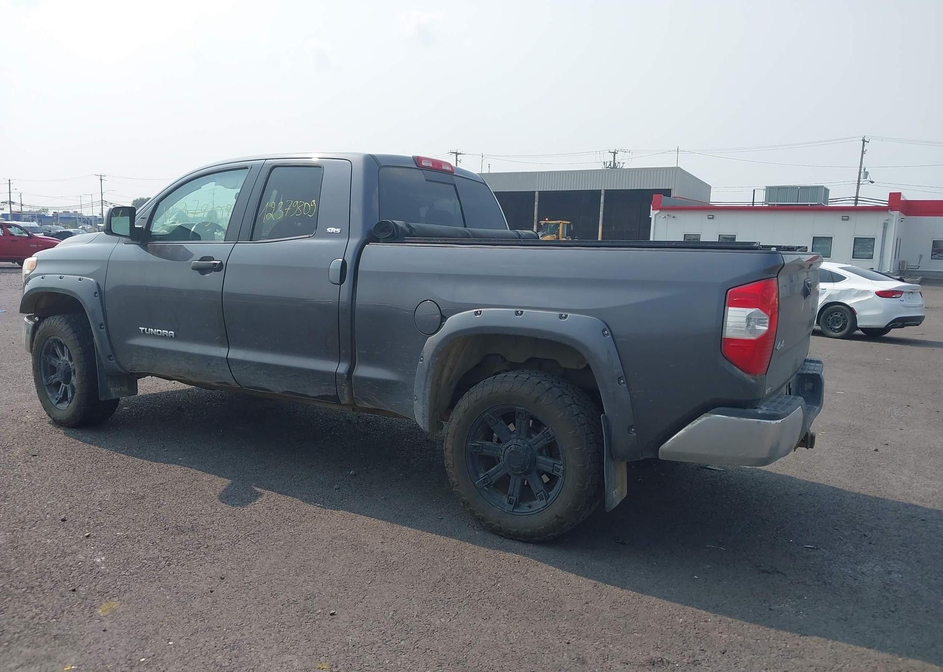 2016 TOYOTA TUNDRA DOUBLE CAB SR