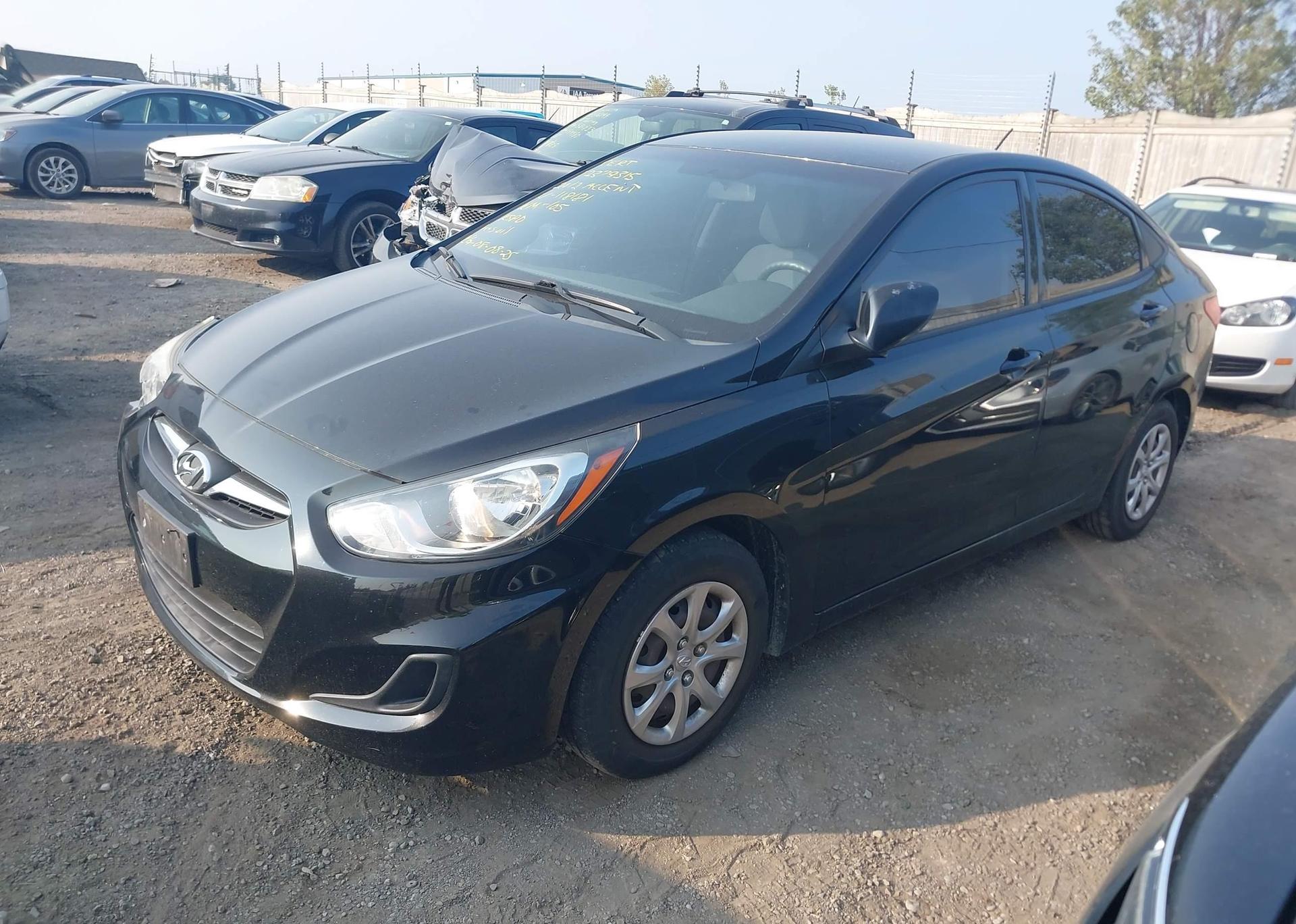 2012 HYUNDAI ACCENT GLS