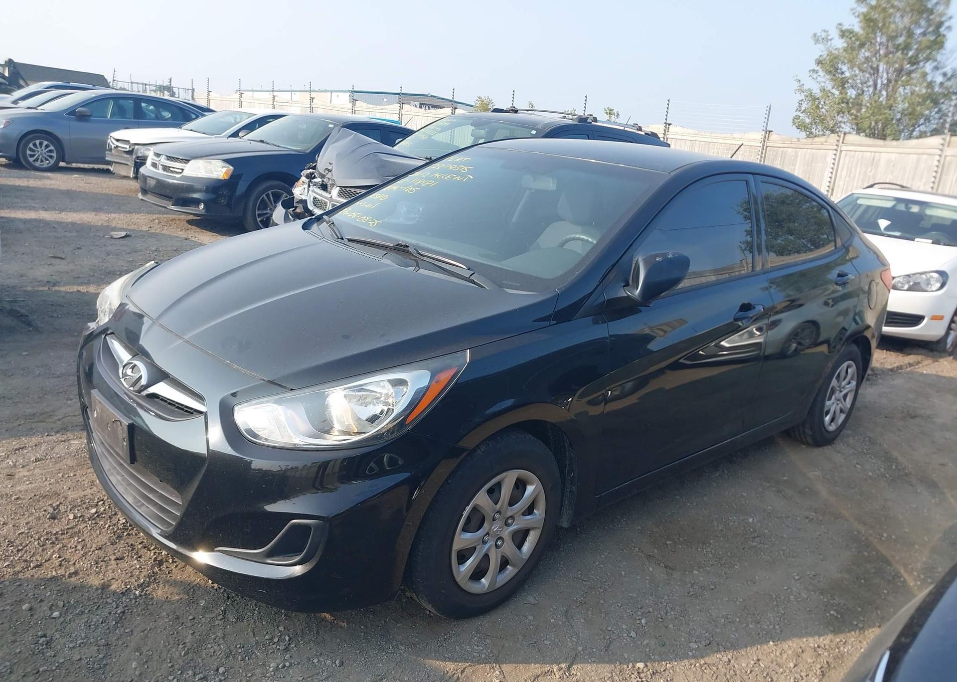 2012 HYUNDAI ACCENT GLS