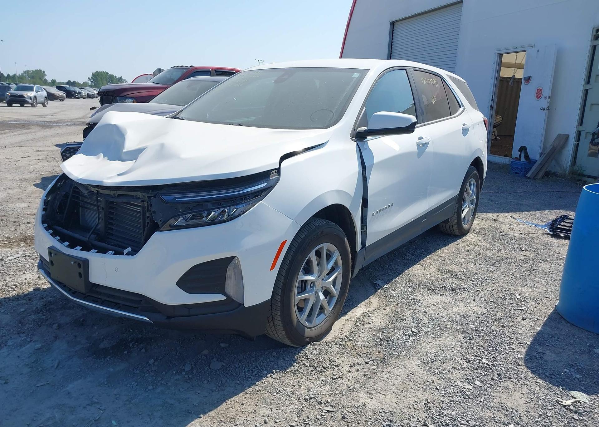 2024 CHEVROLET EQUINOX LT