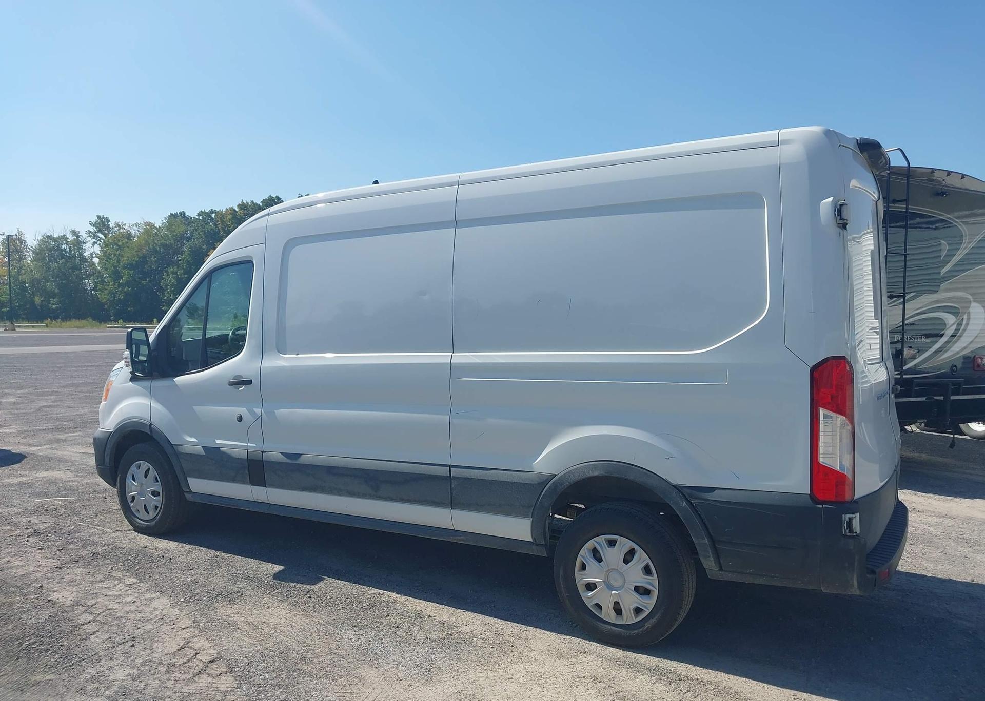 2021 FORD transit t-250