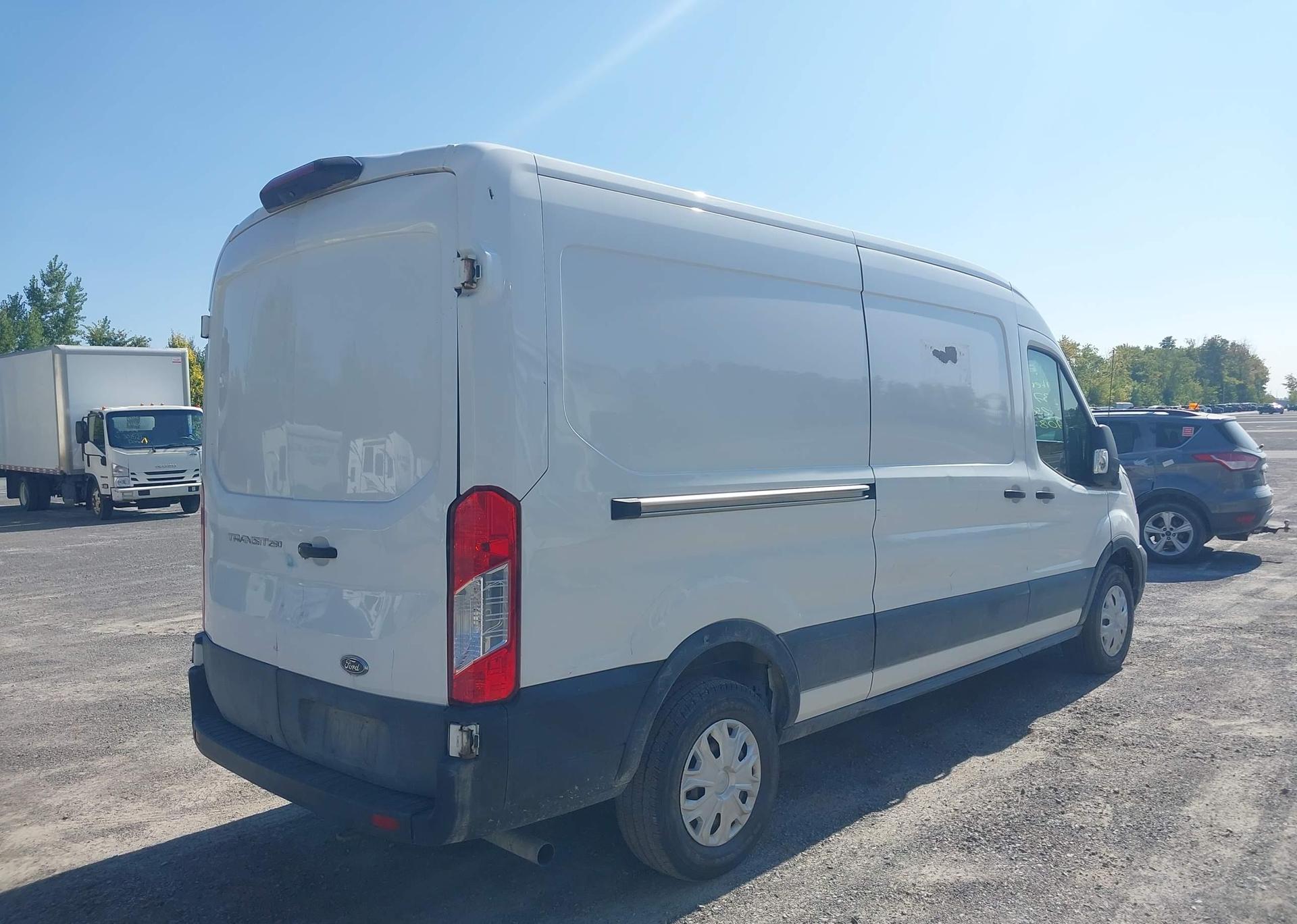 2021 FORD transit t-250