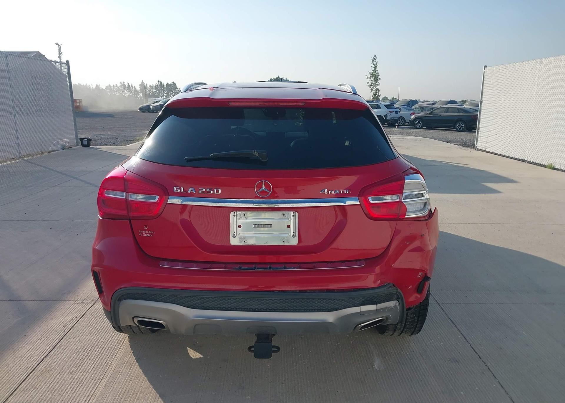 2015 MERCEDES-BENZ GLA 250 4MATIC