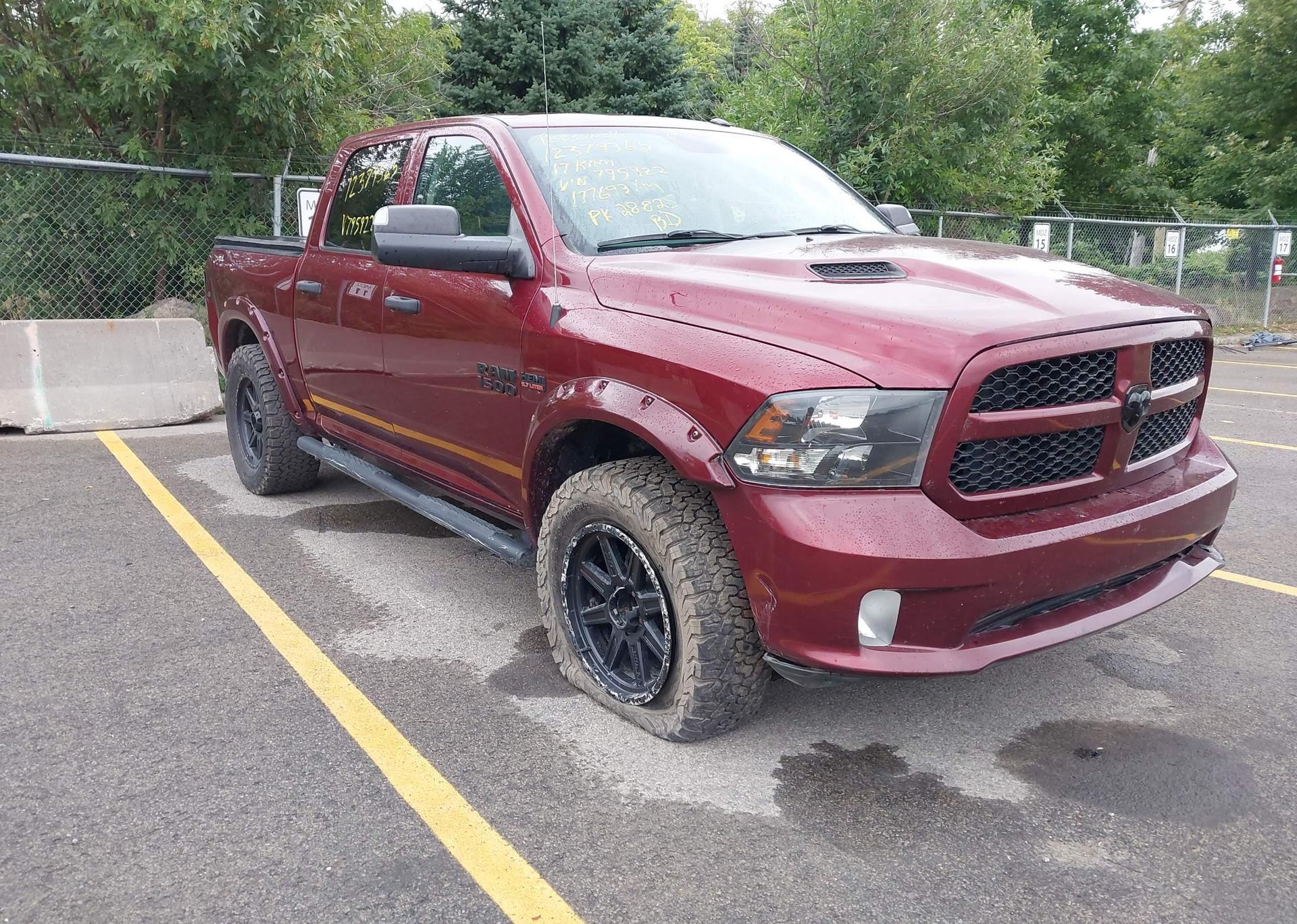 2017 RAM 1500 ST