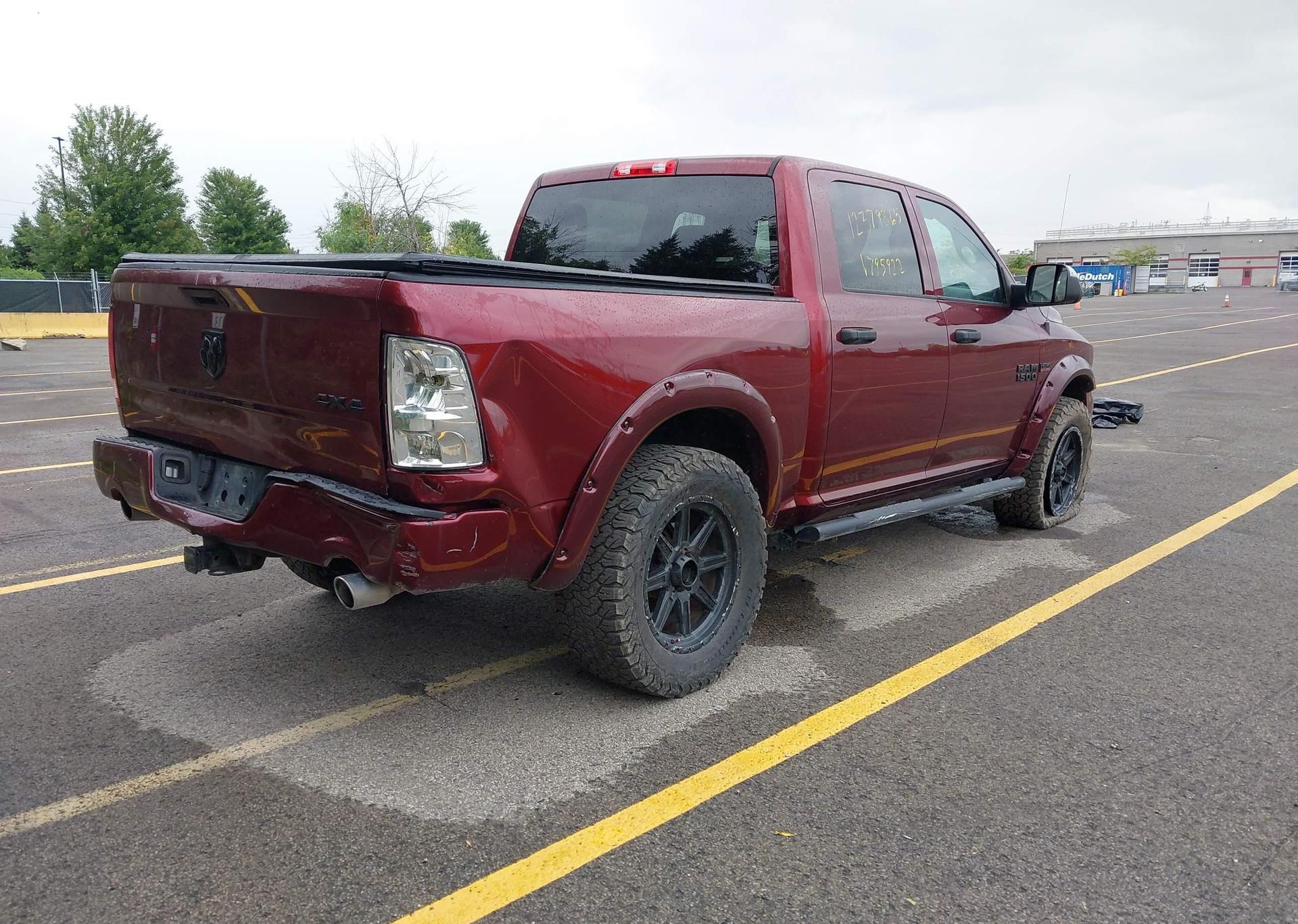 2017 RAM 1500 ST
