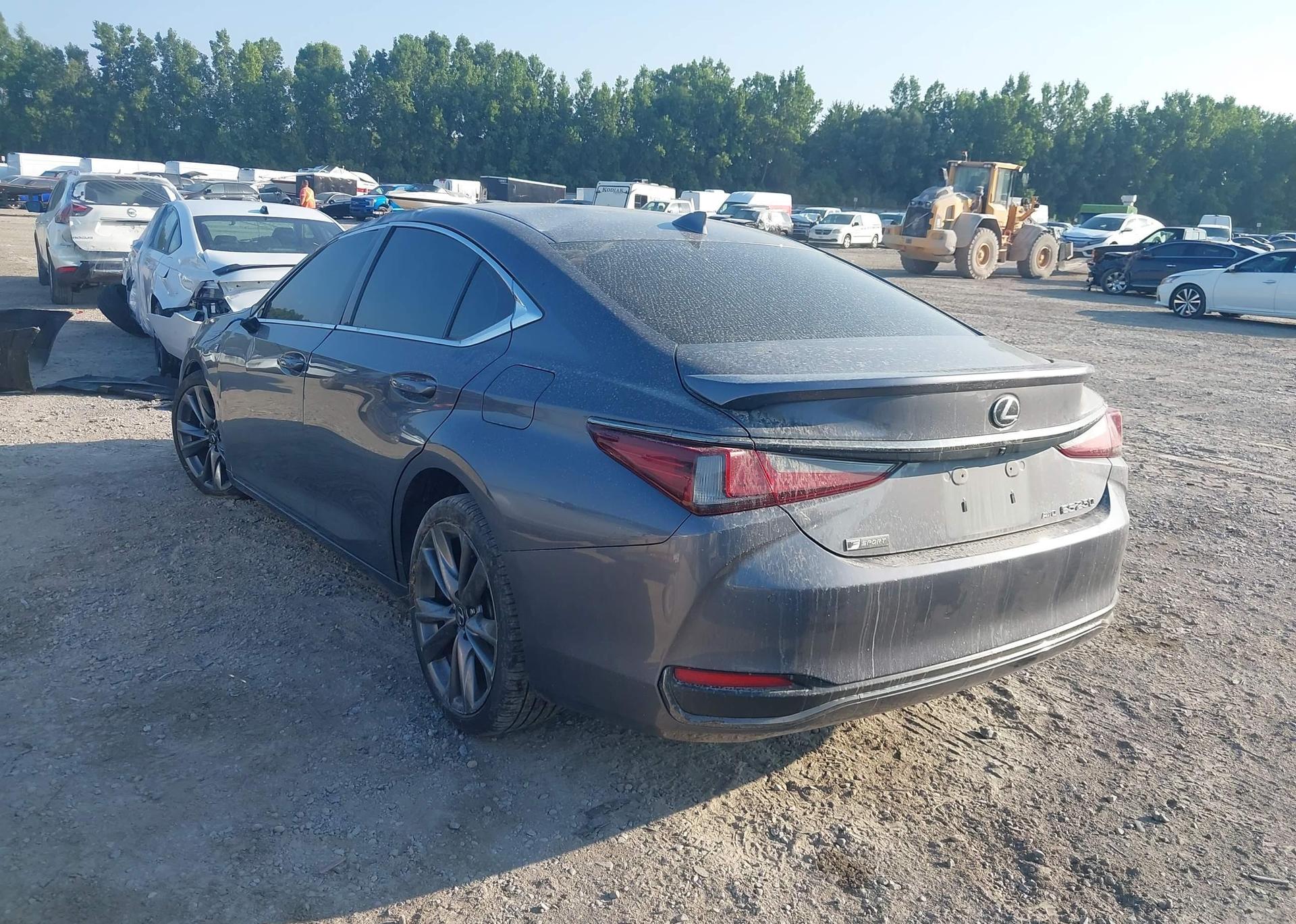2021 LEXUS ES 250