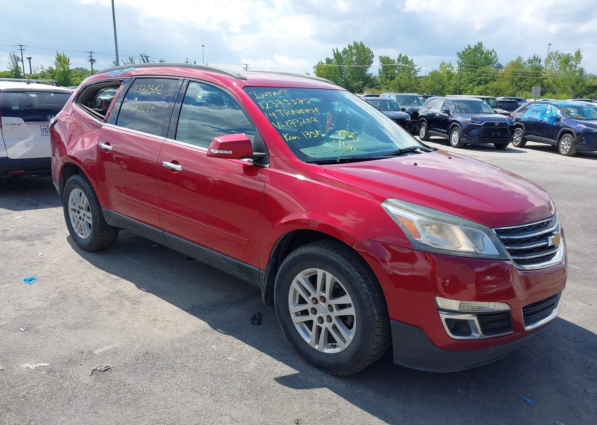 2014 CHEVROLET TRAVERSE LT