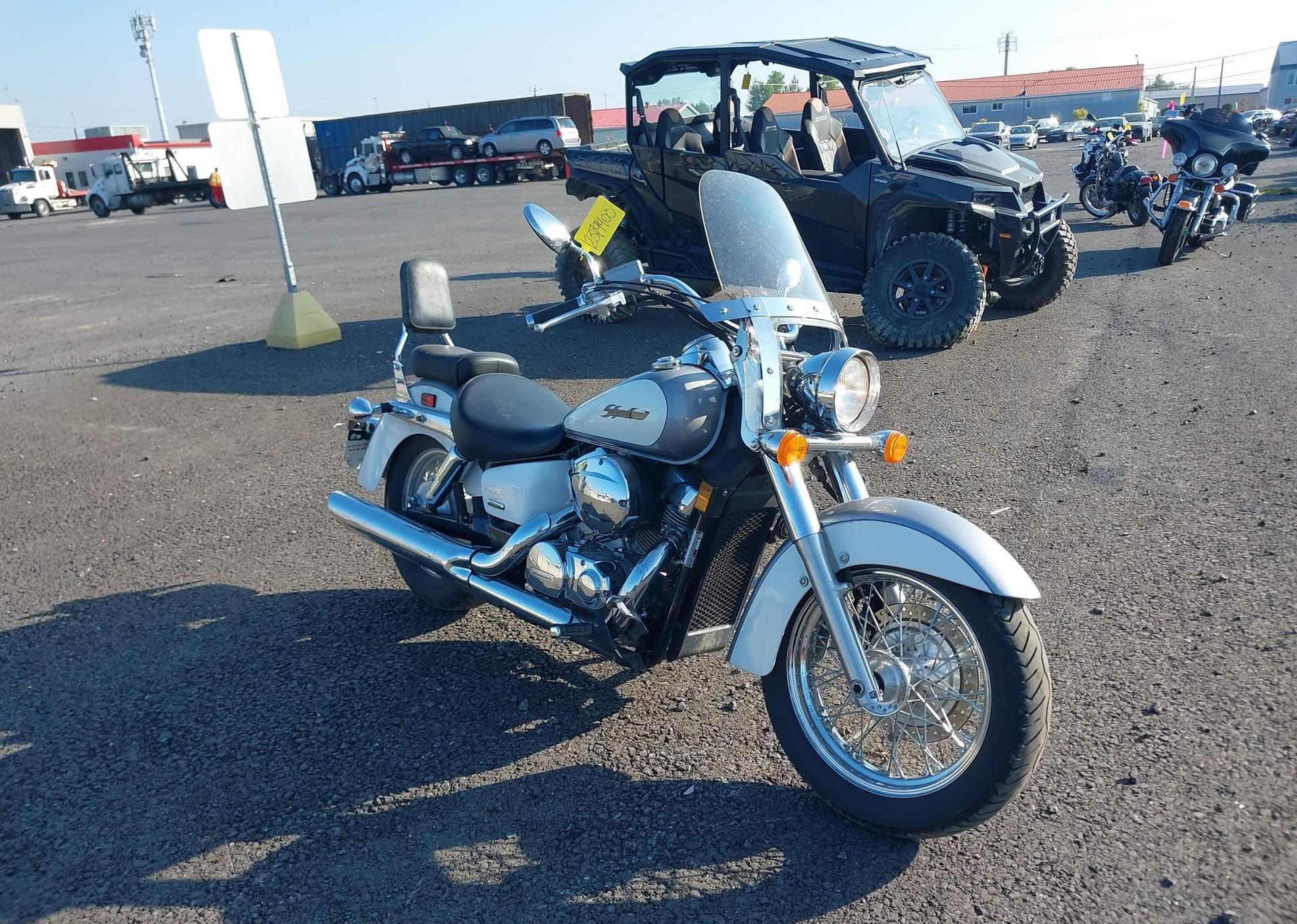 2006 HONDA VT750 CA