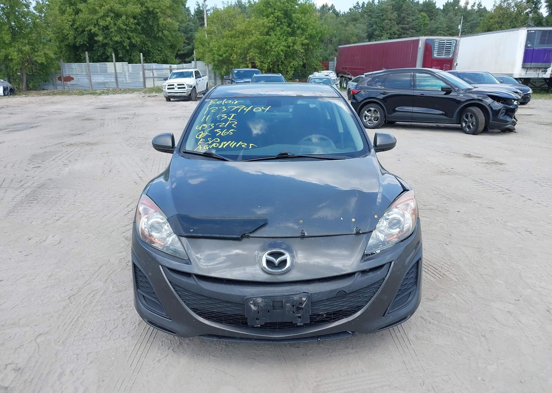 2011 MAZDA 3 I