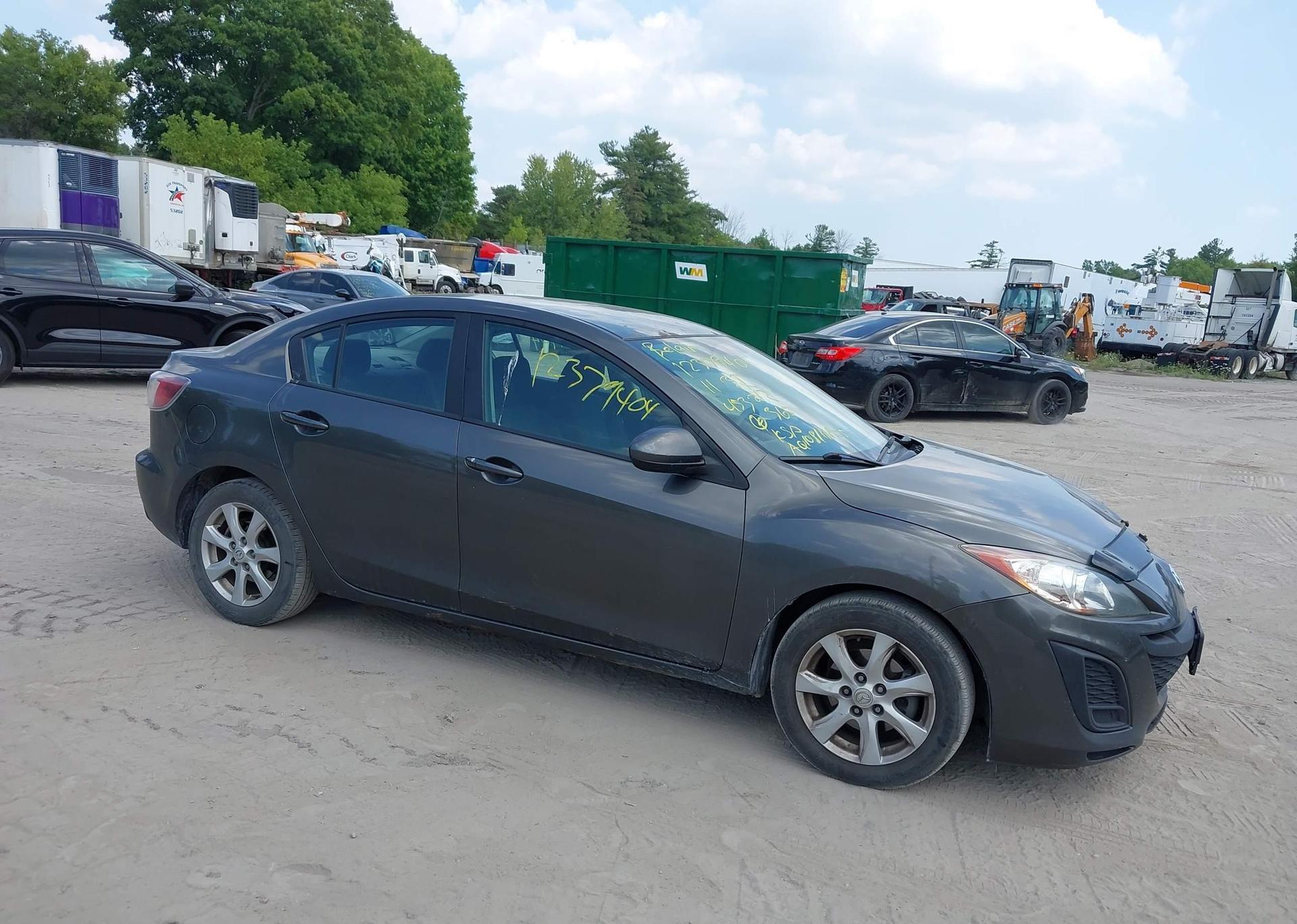 2011 MAZDA 3 I