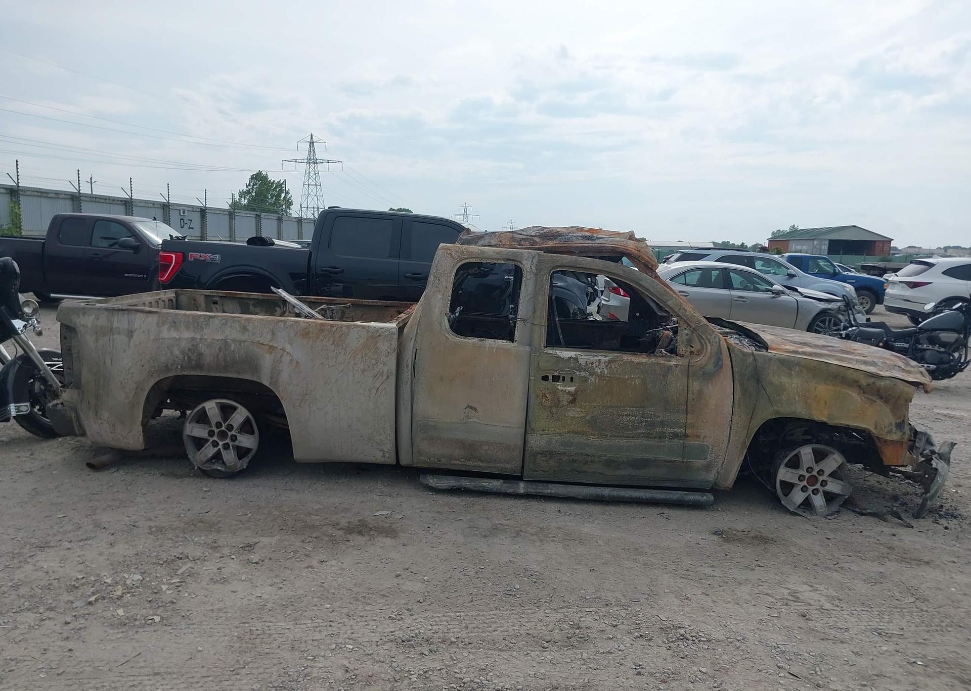 2011 GMC SIERRA 1500 SLE