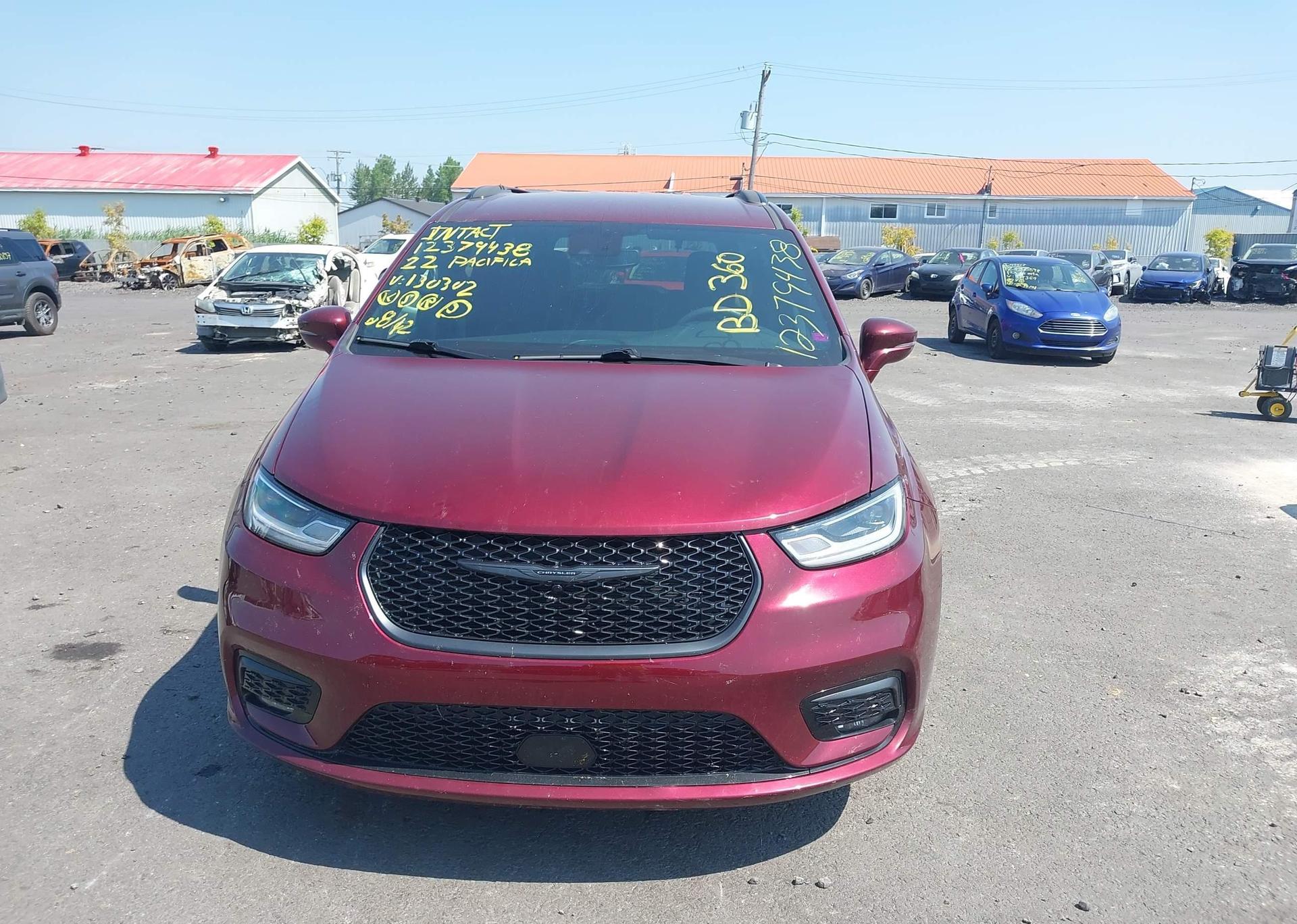 2022 CHRYSLER PACIFICA TOURING