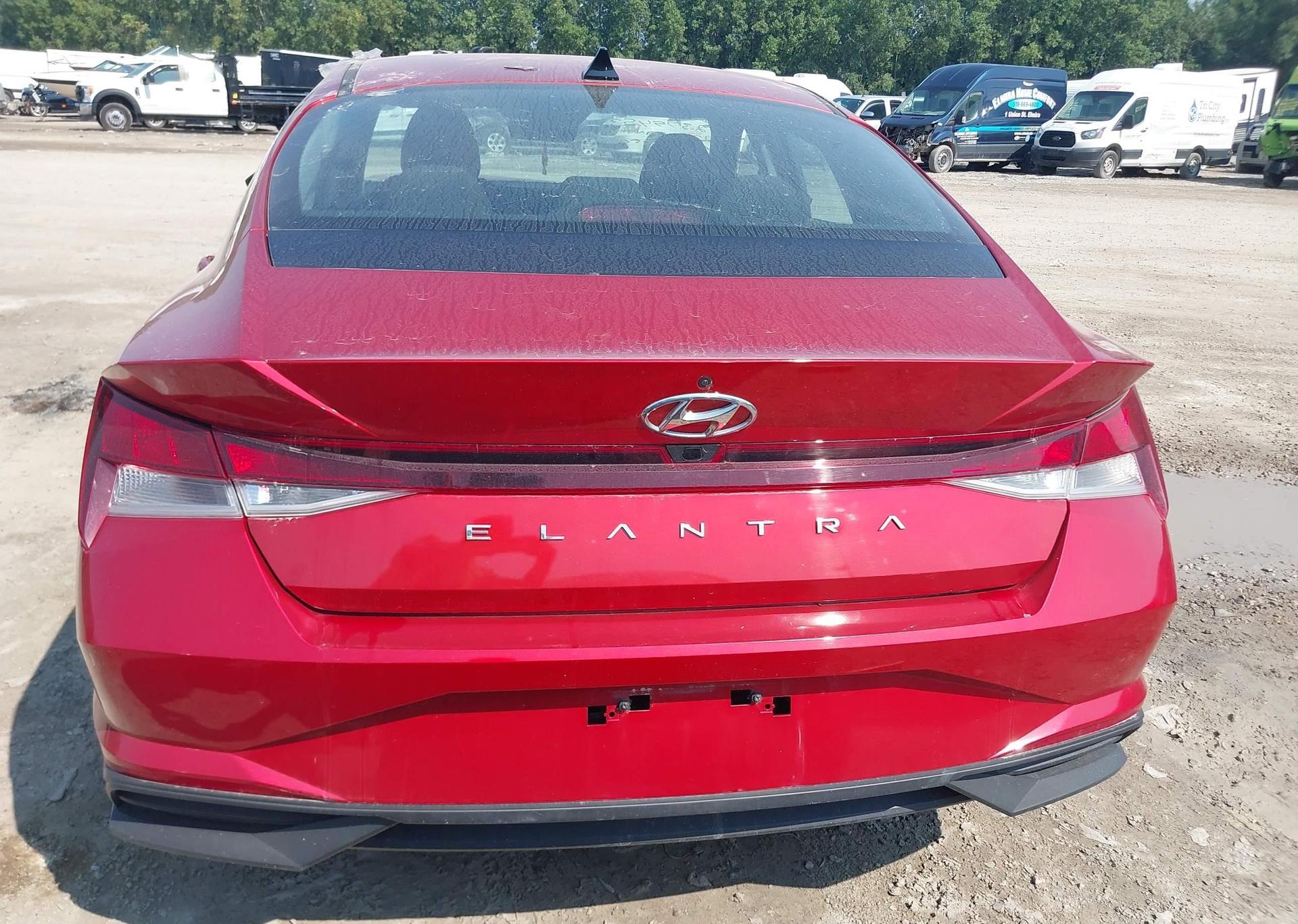 2022 HYUNDAI ELANTRA PREFERRED IVT