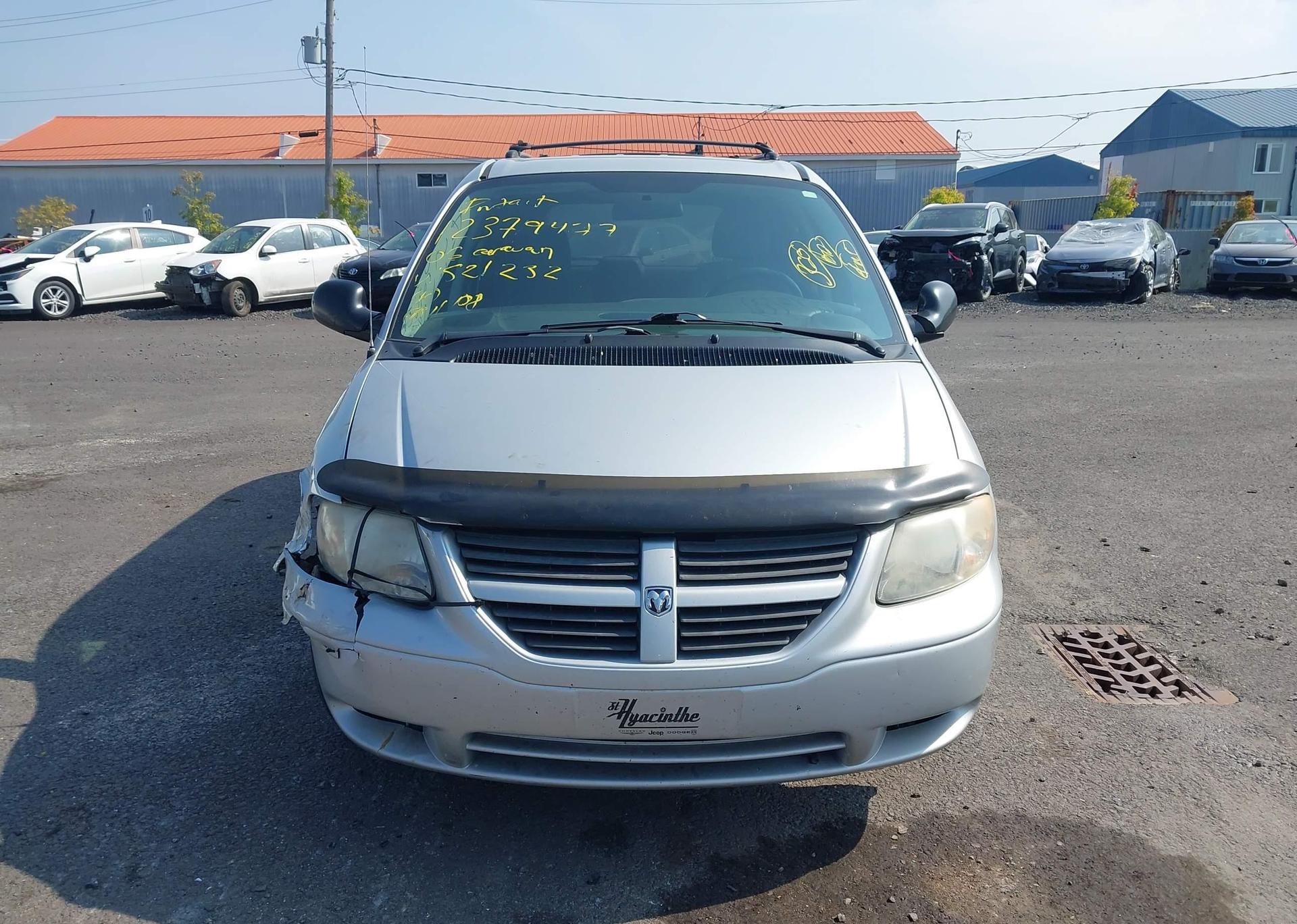 2006 DODGE CARAVAN SXT