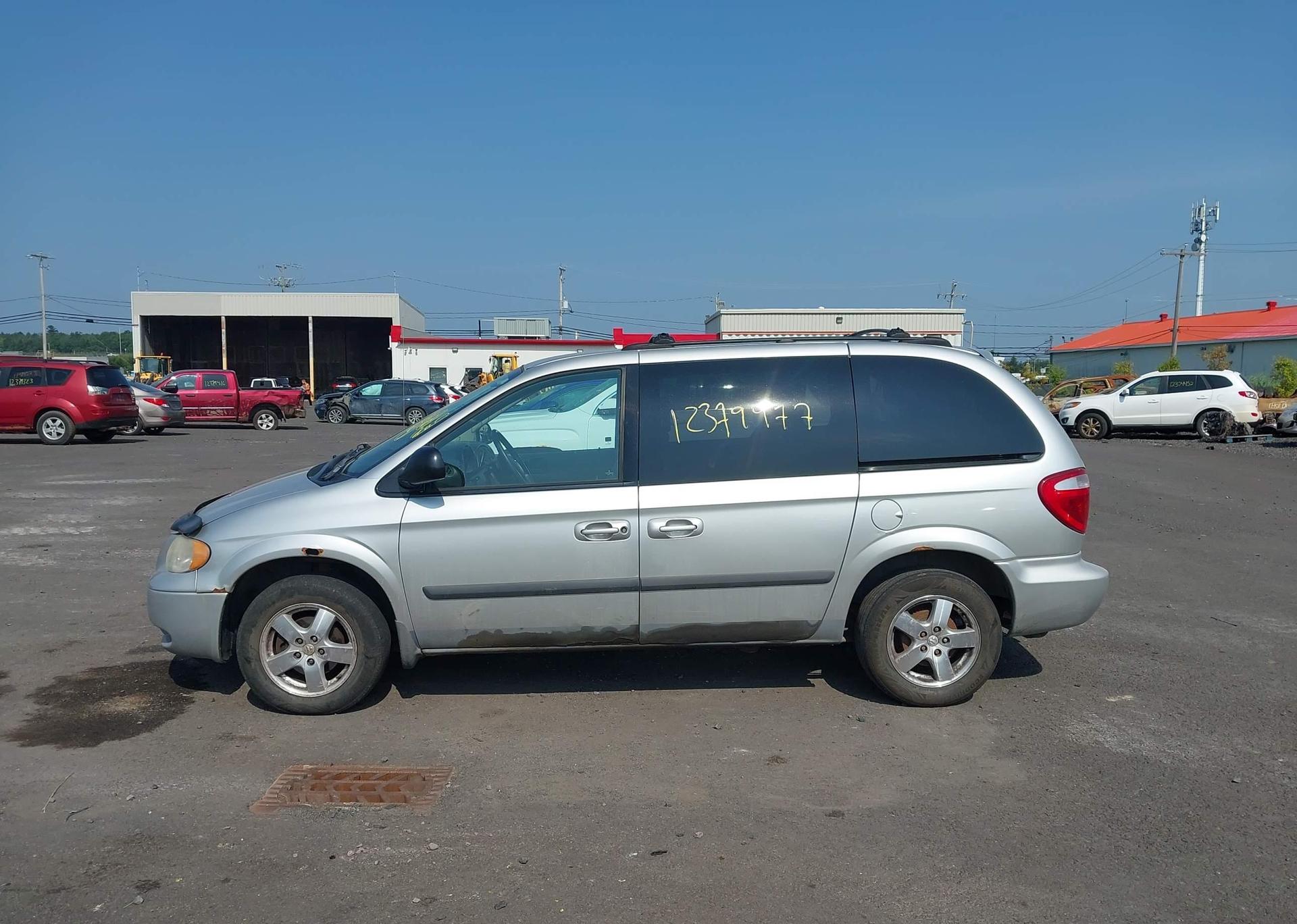 2006 DODGE CARAVAN SXT