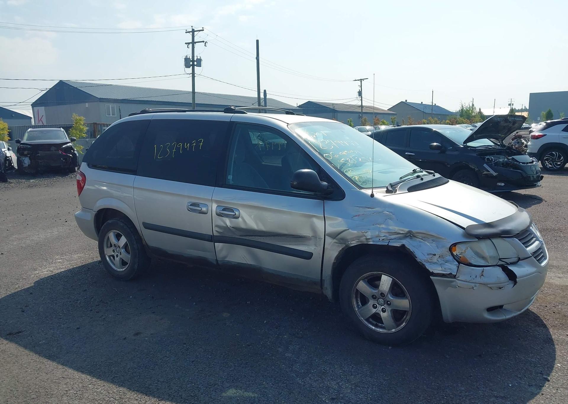 2006 DODGE CARAVAN SXT