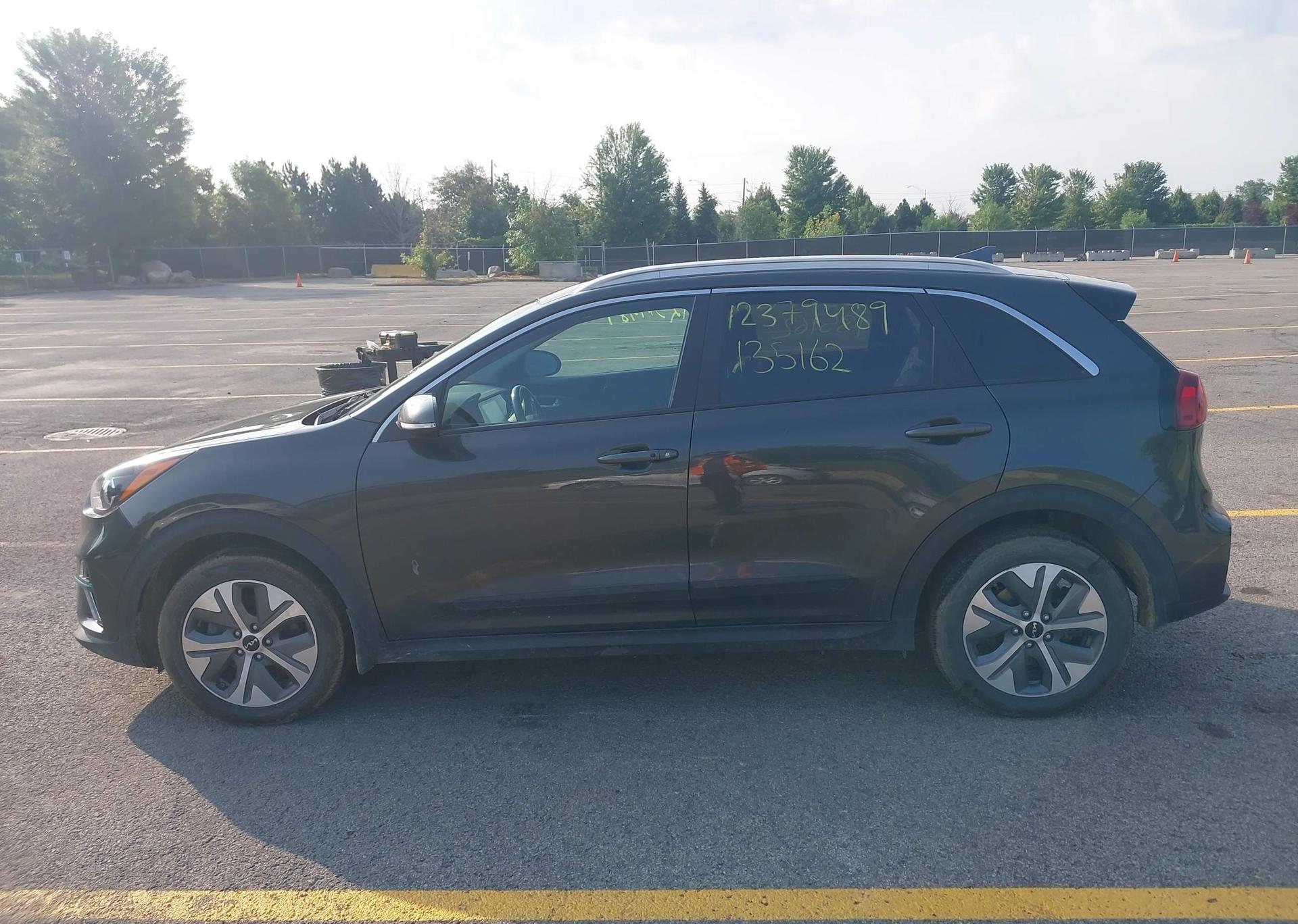 2022 KIA NIRO S