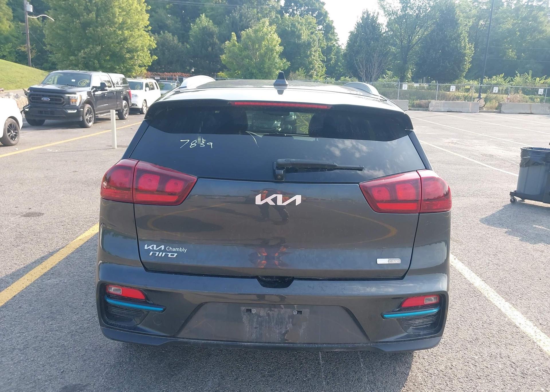 2022 KIA NIRO S