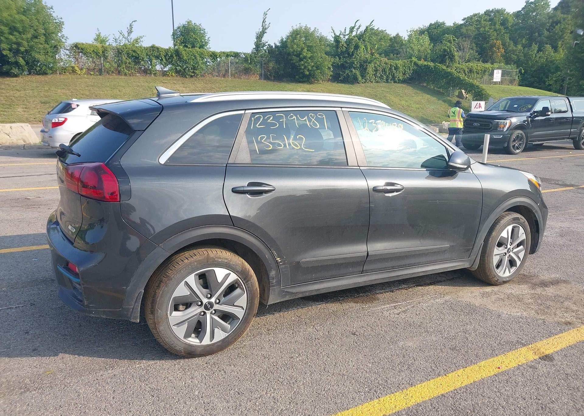 2022 KIA NIRO S