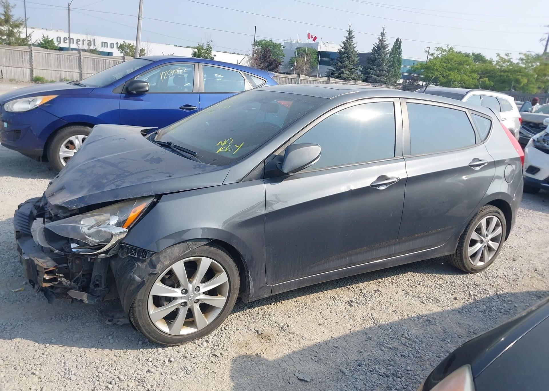 2012 HYUNDAI ACCENT GLS