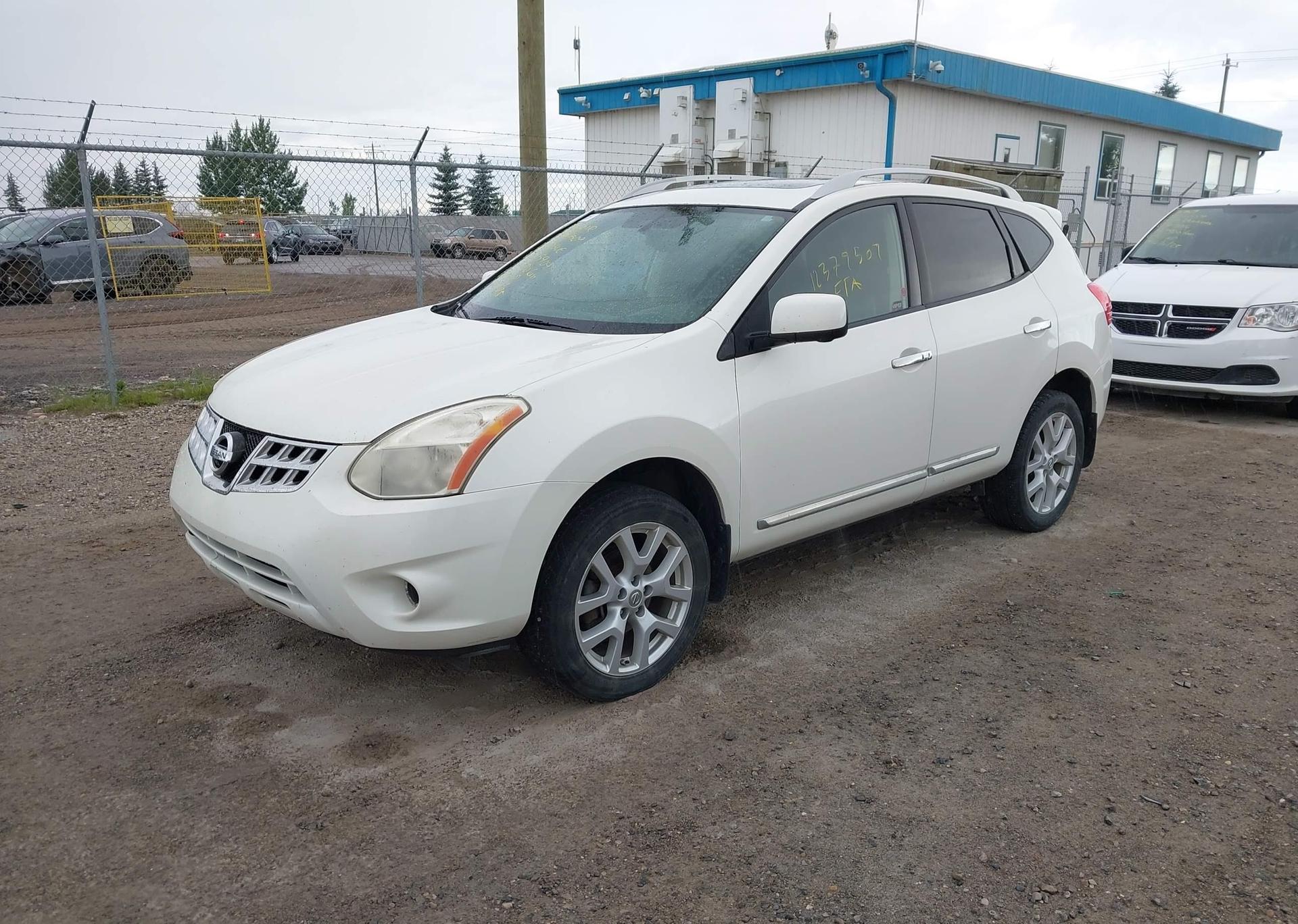 2012 NISSAN ROGUE S