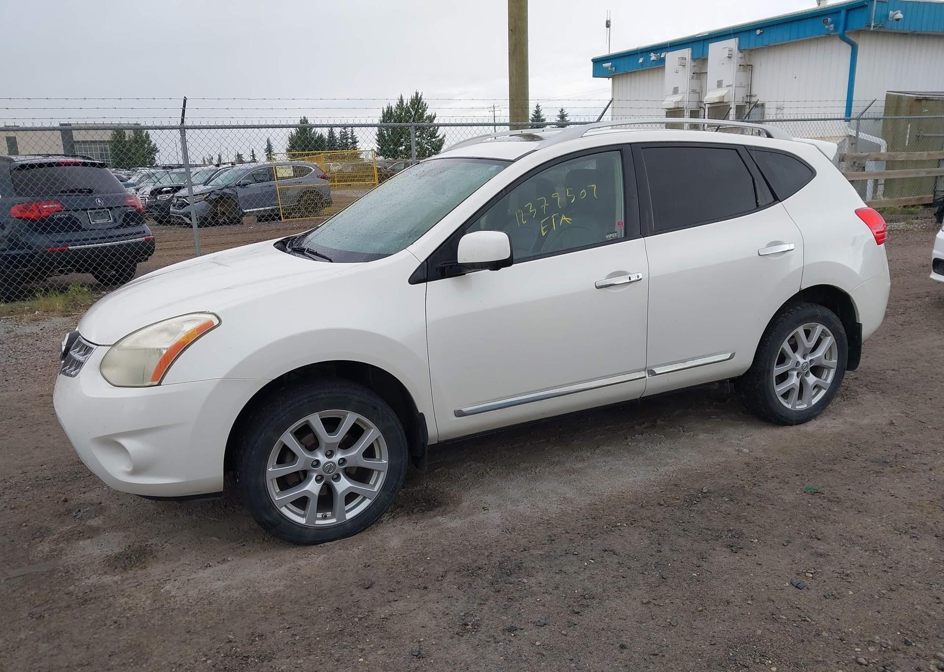 2012 NISSAN ROGUE S