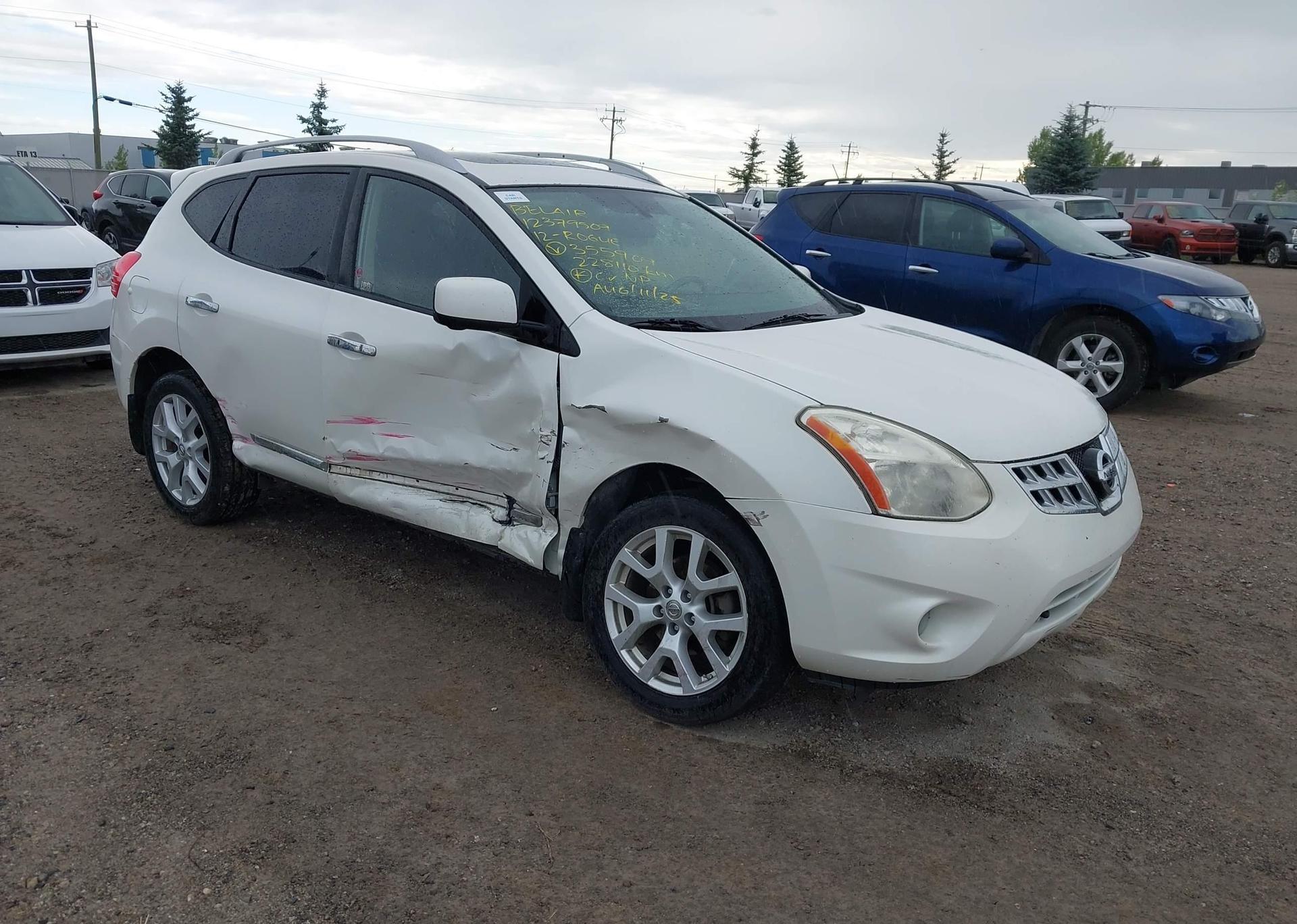 2012 NISSAN ROGUE S