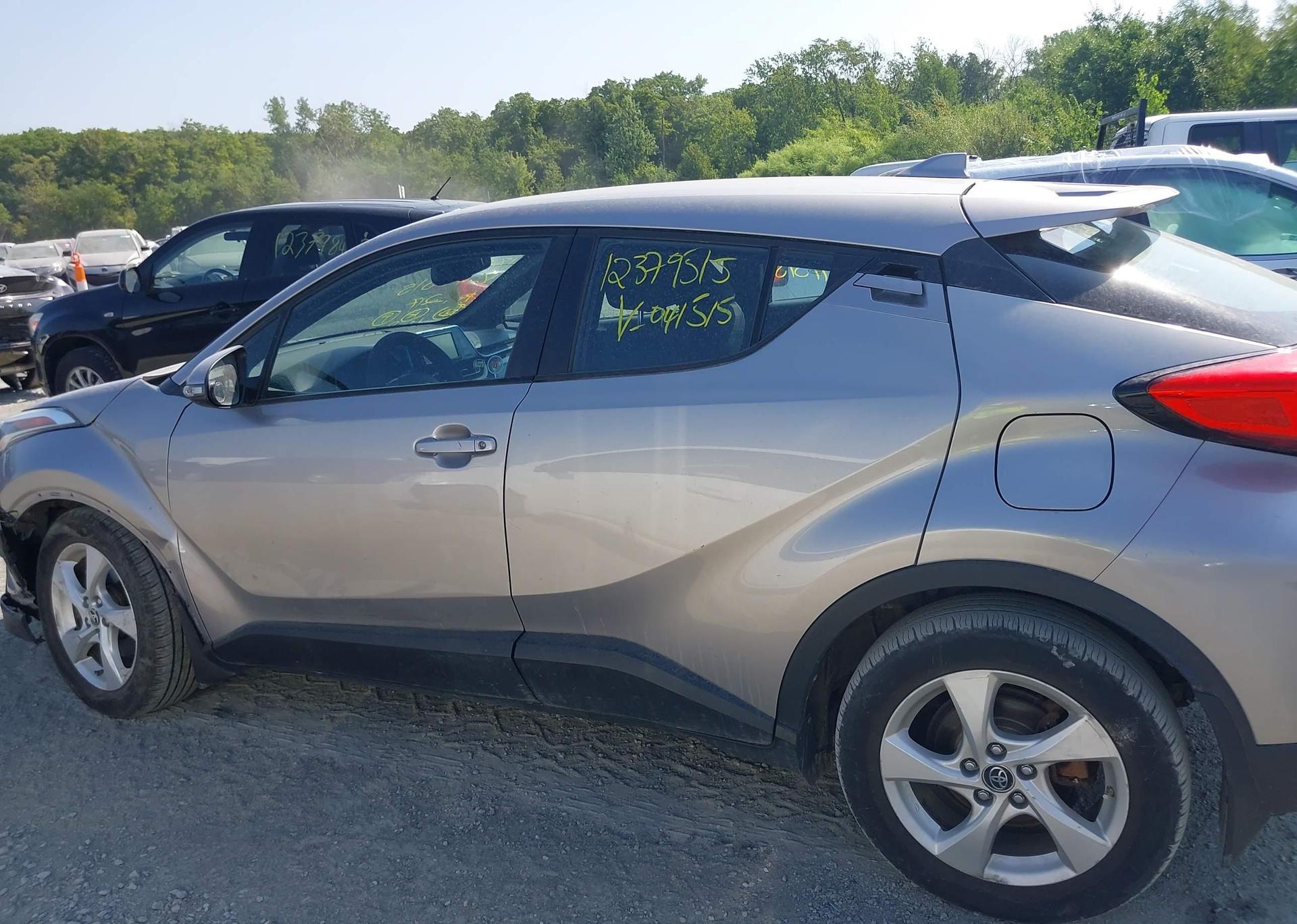 2018 TOYOTA C-HR XLE