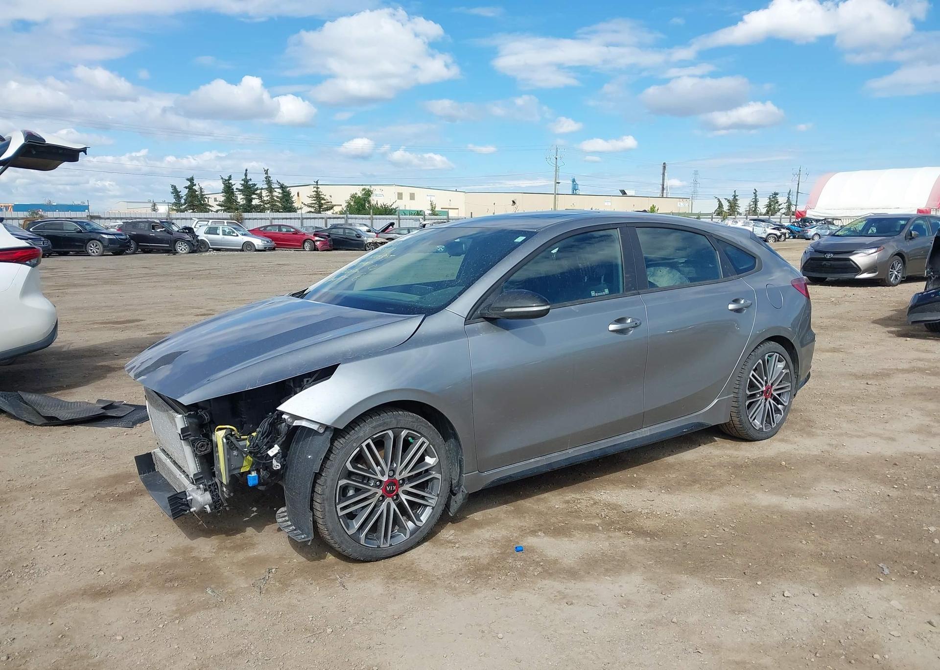 2021 KIA FORTE5 GT