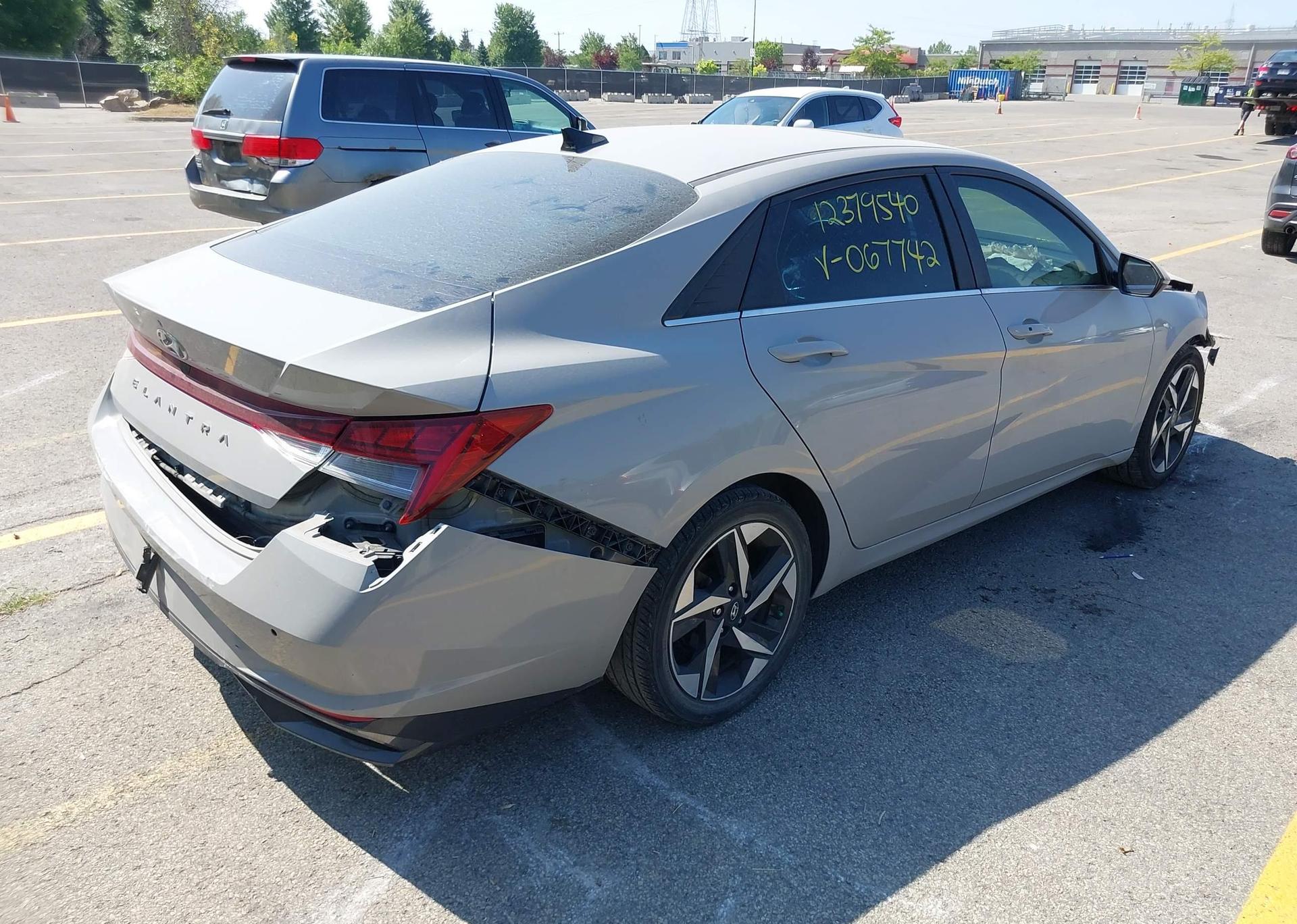 2021 HYUNDAI ELANTRA SEL