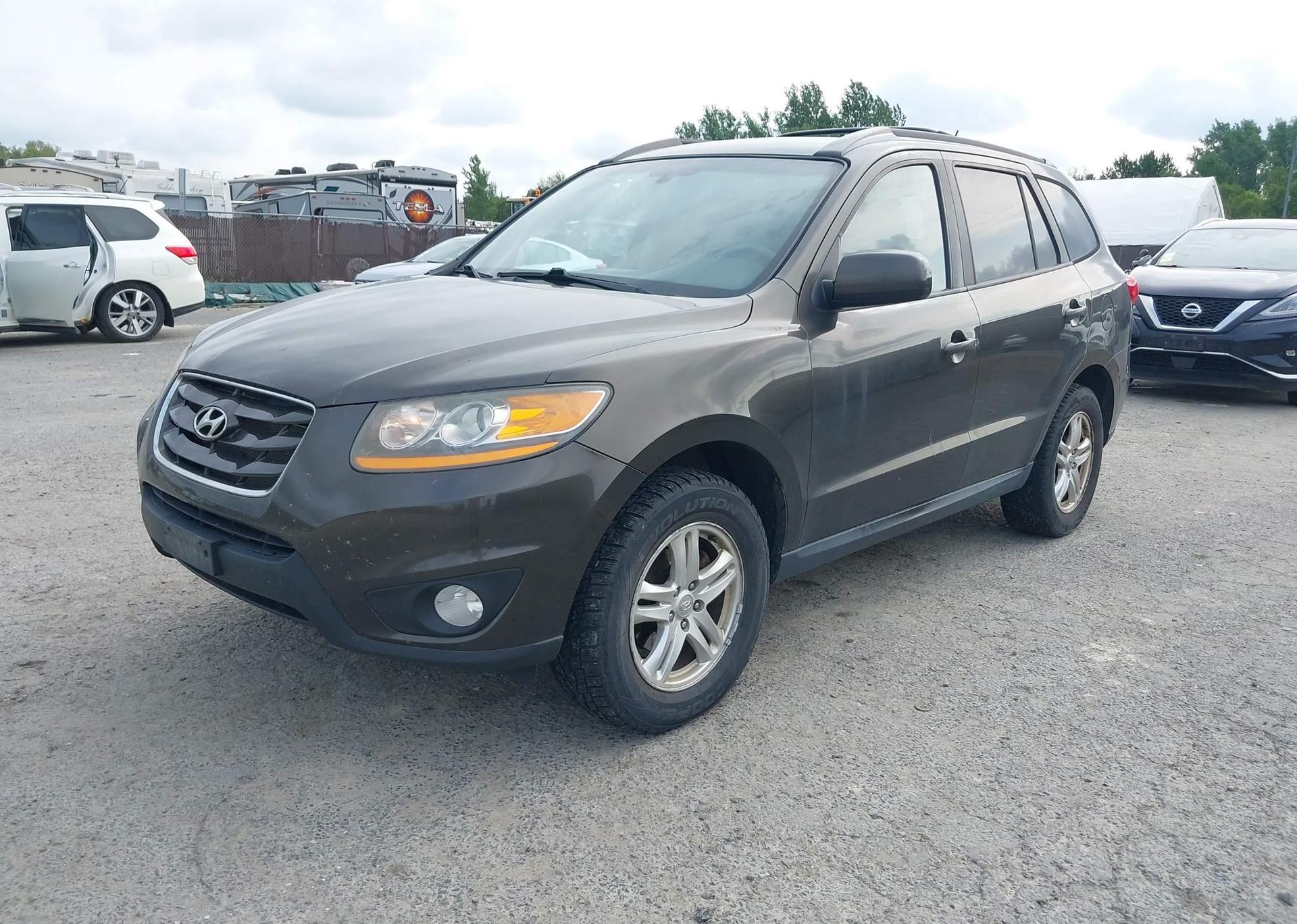 2011 HYUNDAI SANTA FE GLS