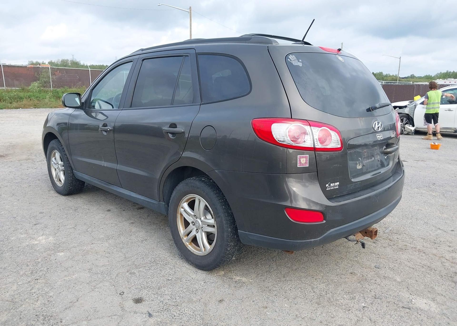 2011 HYUNDAI SANTA FE GLS