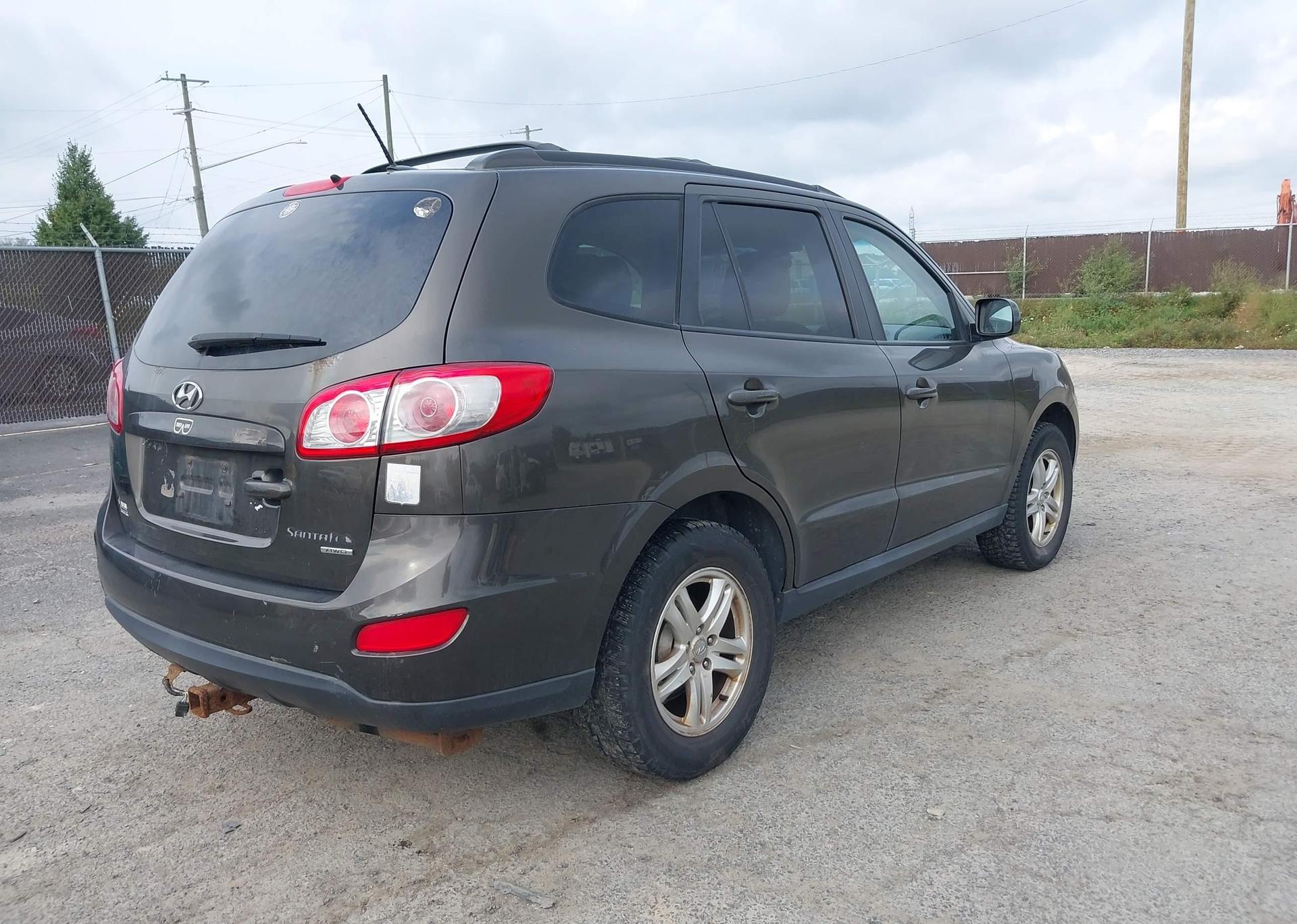 2011 HYUNDAI SANTA FE GLS