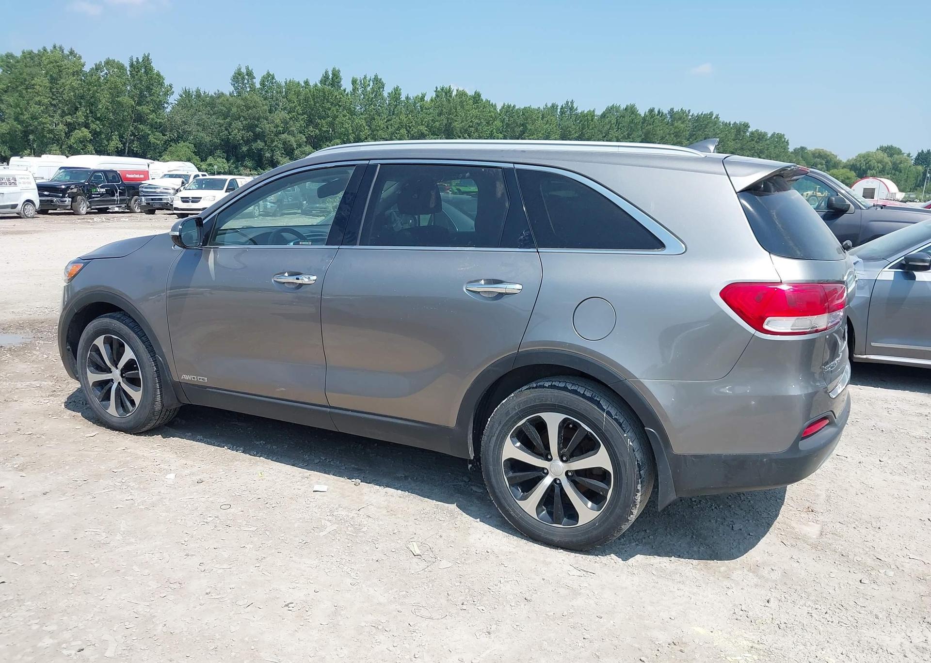 2018 KIA SORENTO EX