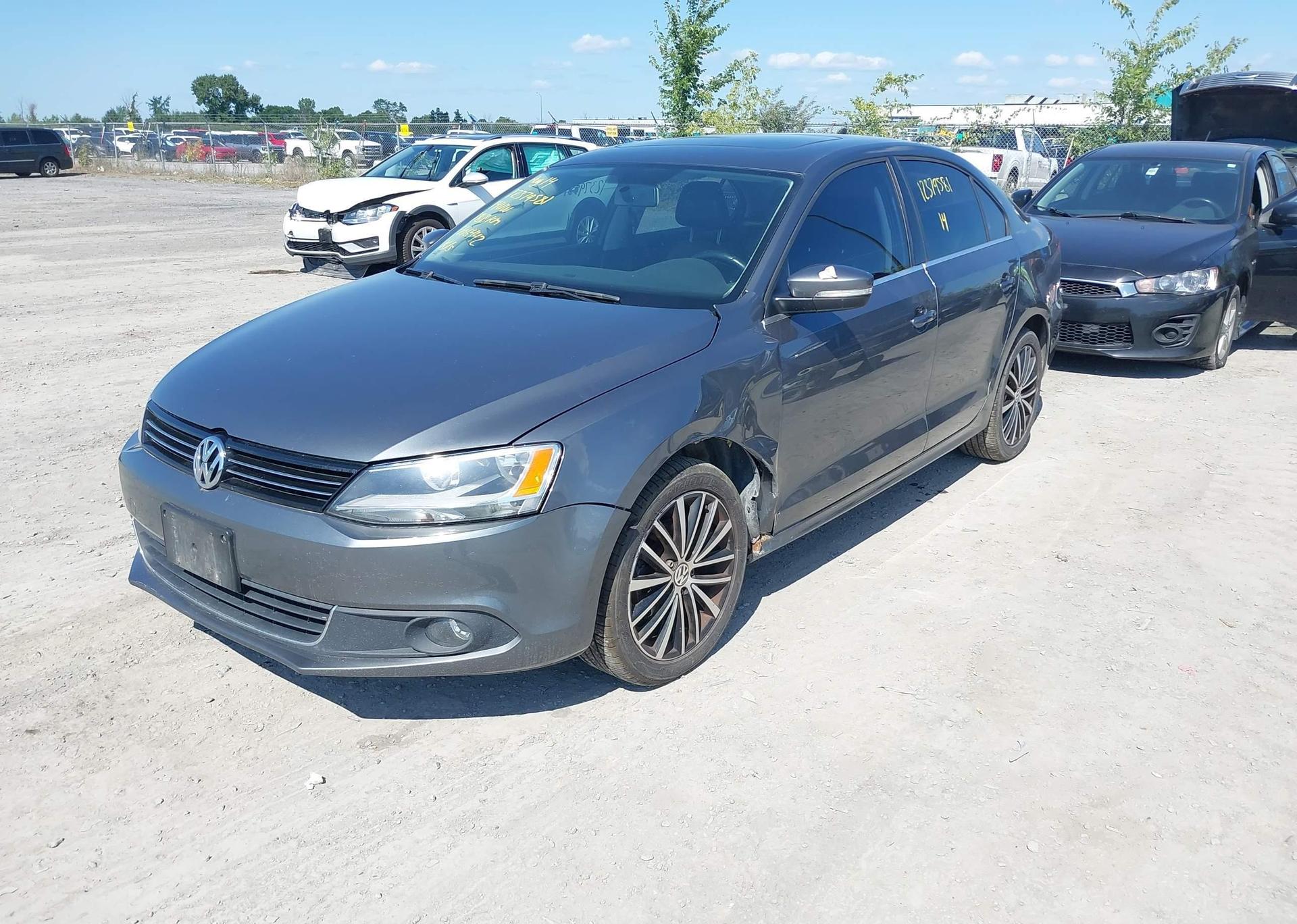 2014 VOLKSWAGEN JETTA SEL