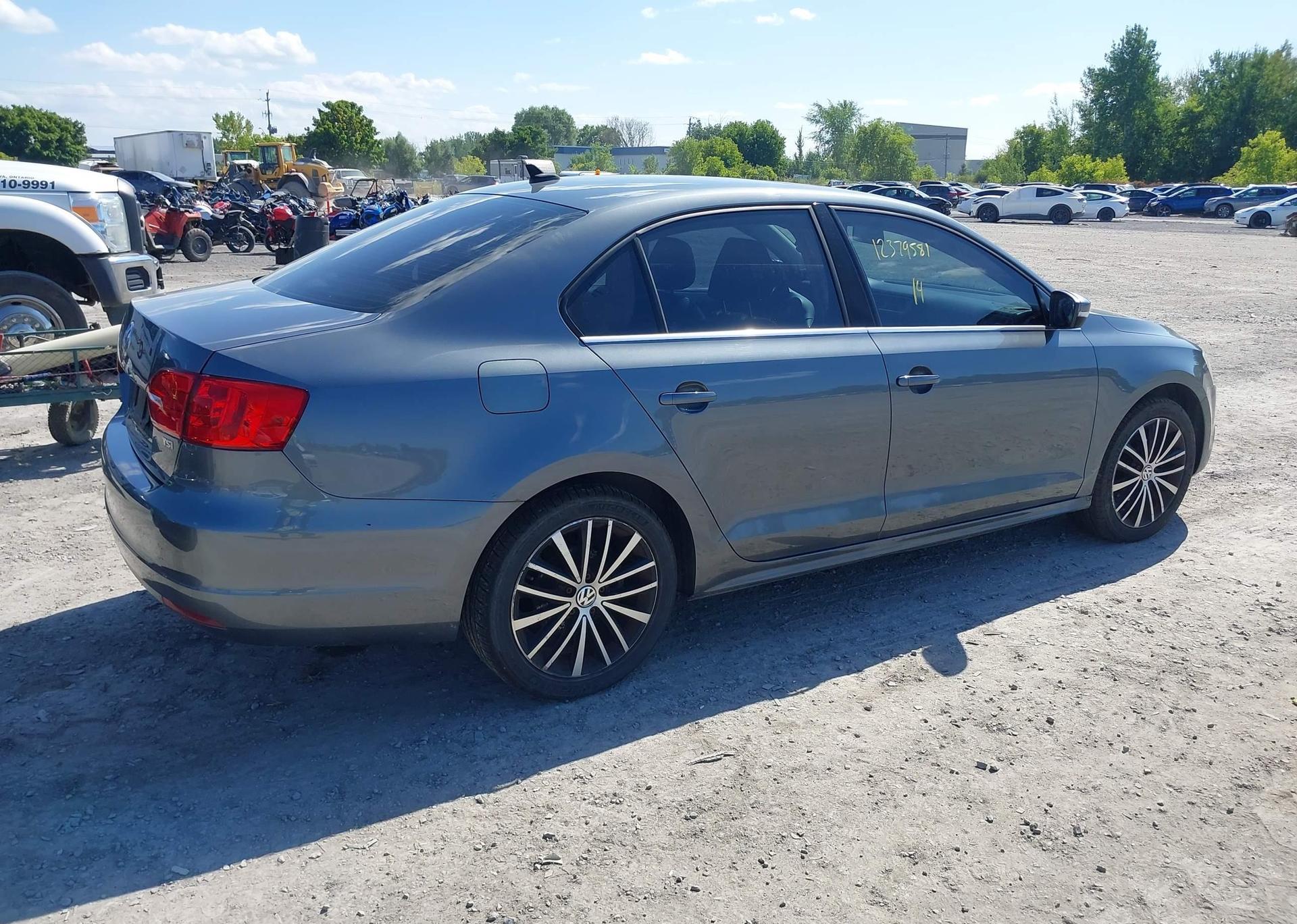 2014 VOLKSWAGEN JETTA SEL