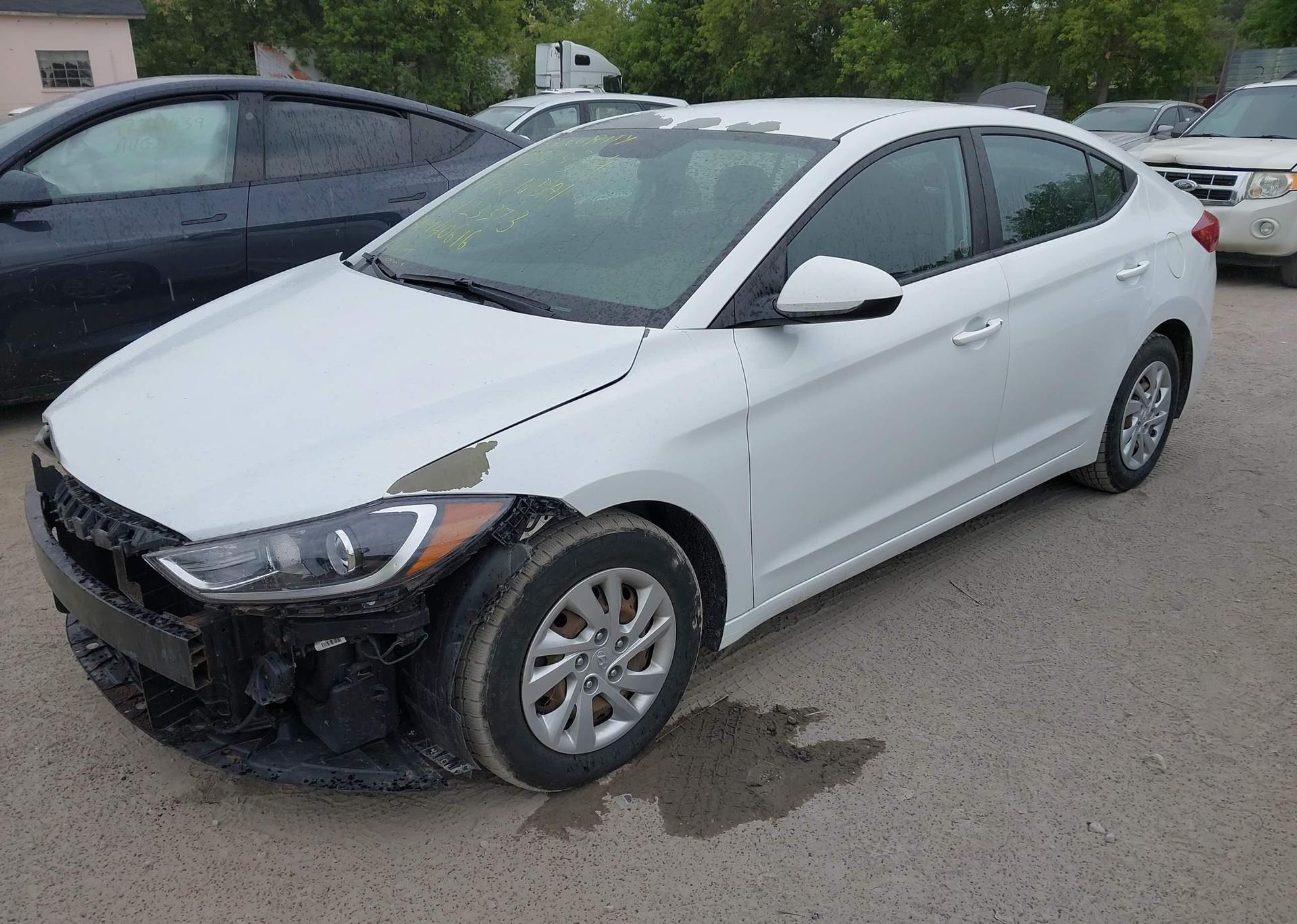 2017 HYUNDAI ELANTRA LE