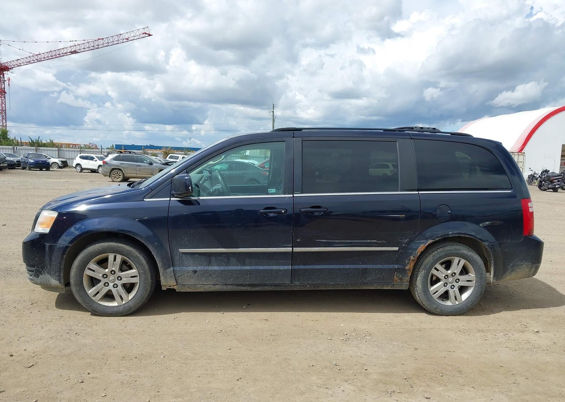 2010 DODGE GRAND CARAVAN SE
