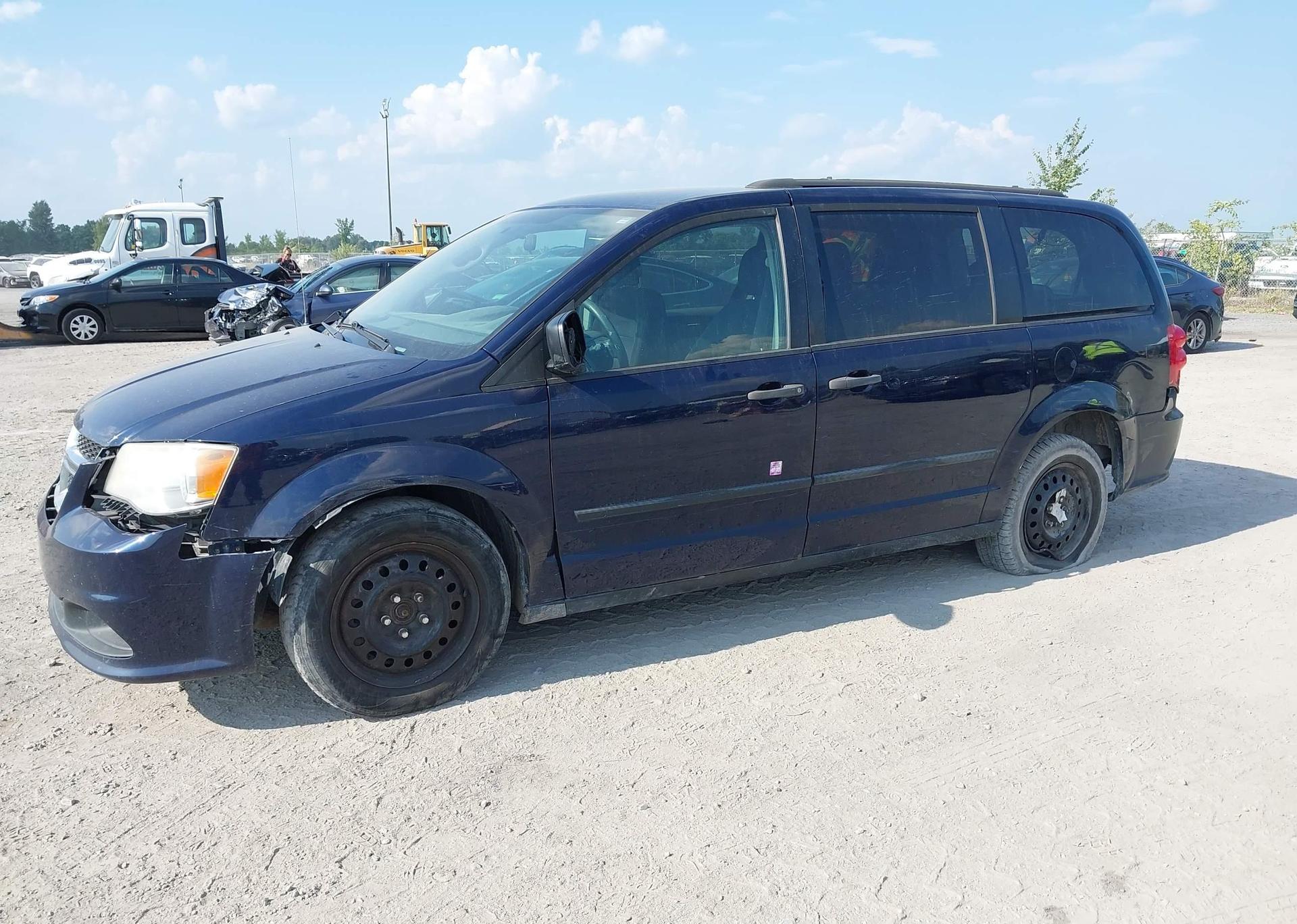 2014 DODGE GRAND CARAVAN SE
