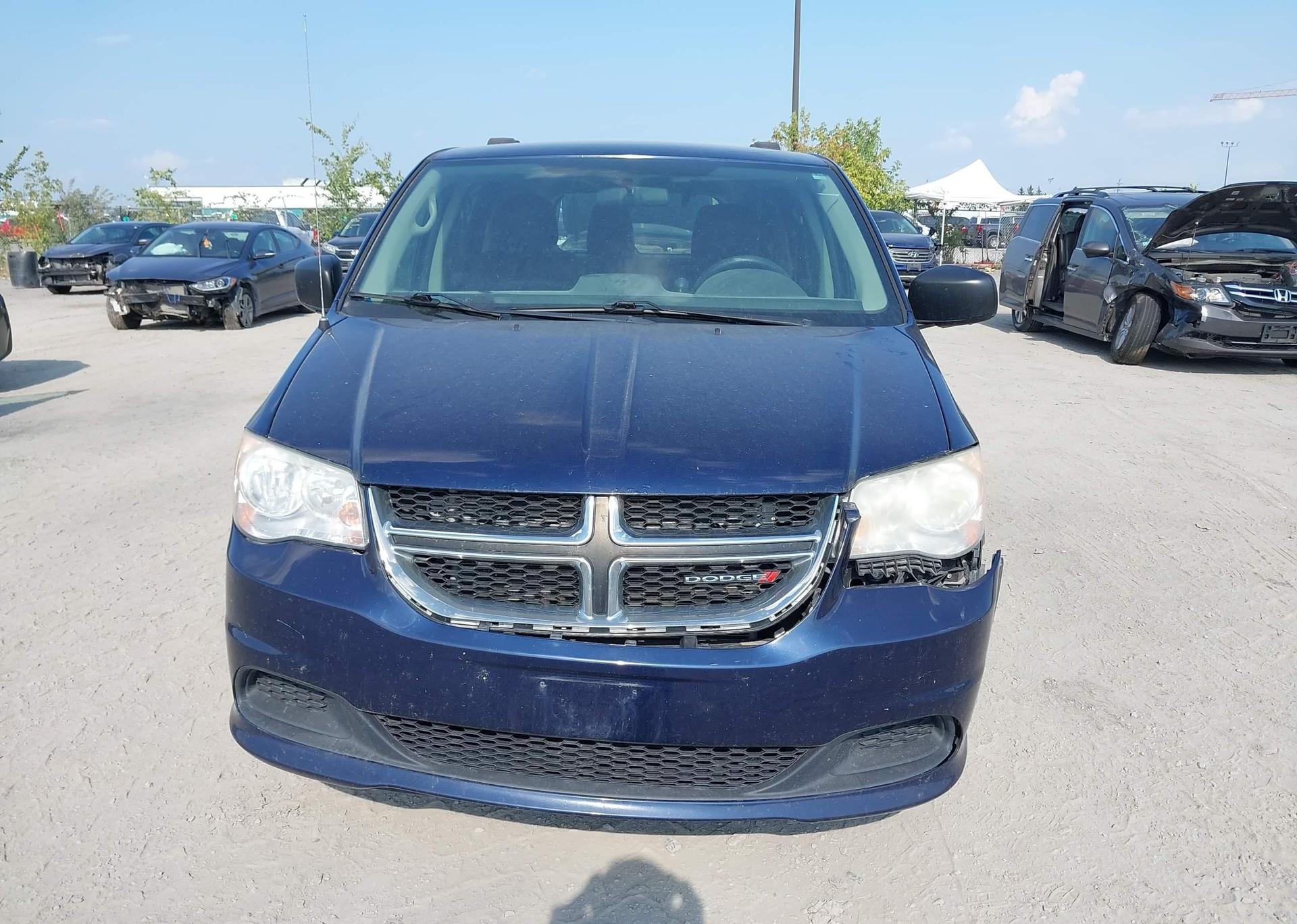 2014 DODGE GRAND CARAVAN SE