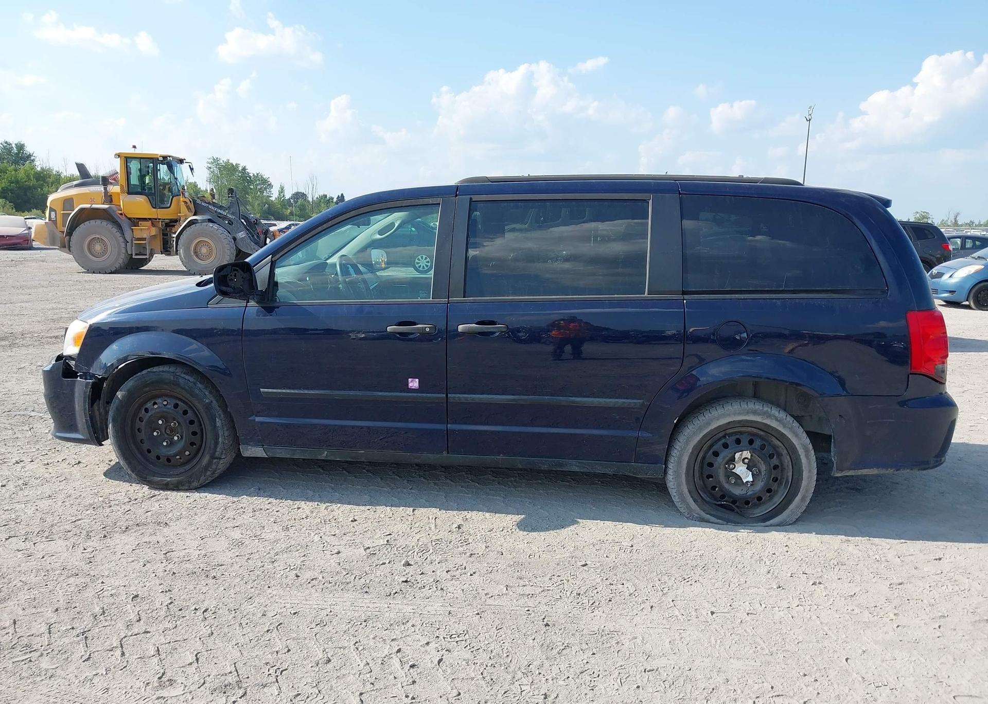 2014 DODGE GRAND CARAVAN SE