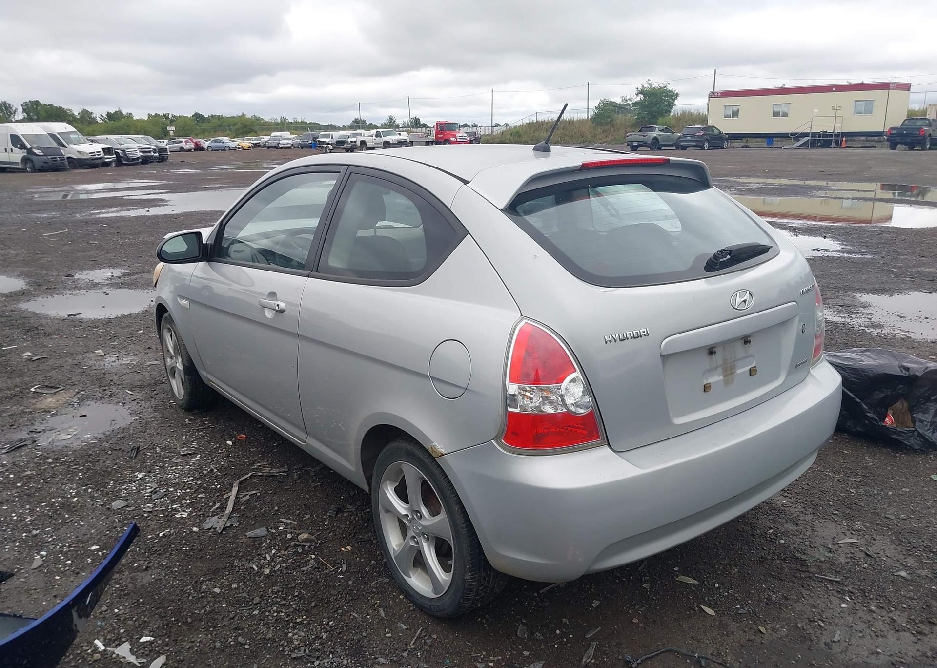 2009 HYUNDAI ACCENT GL