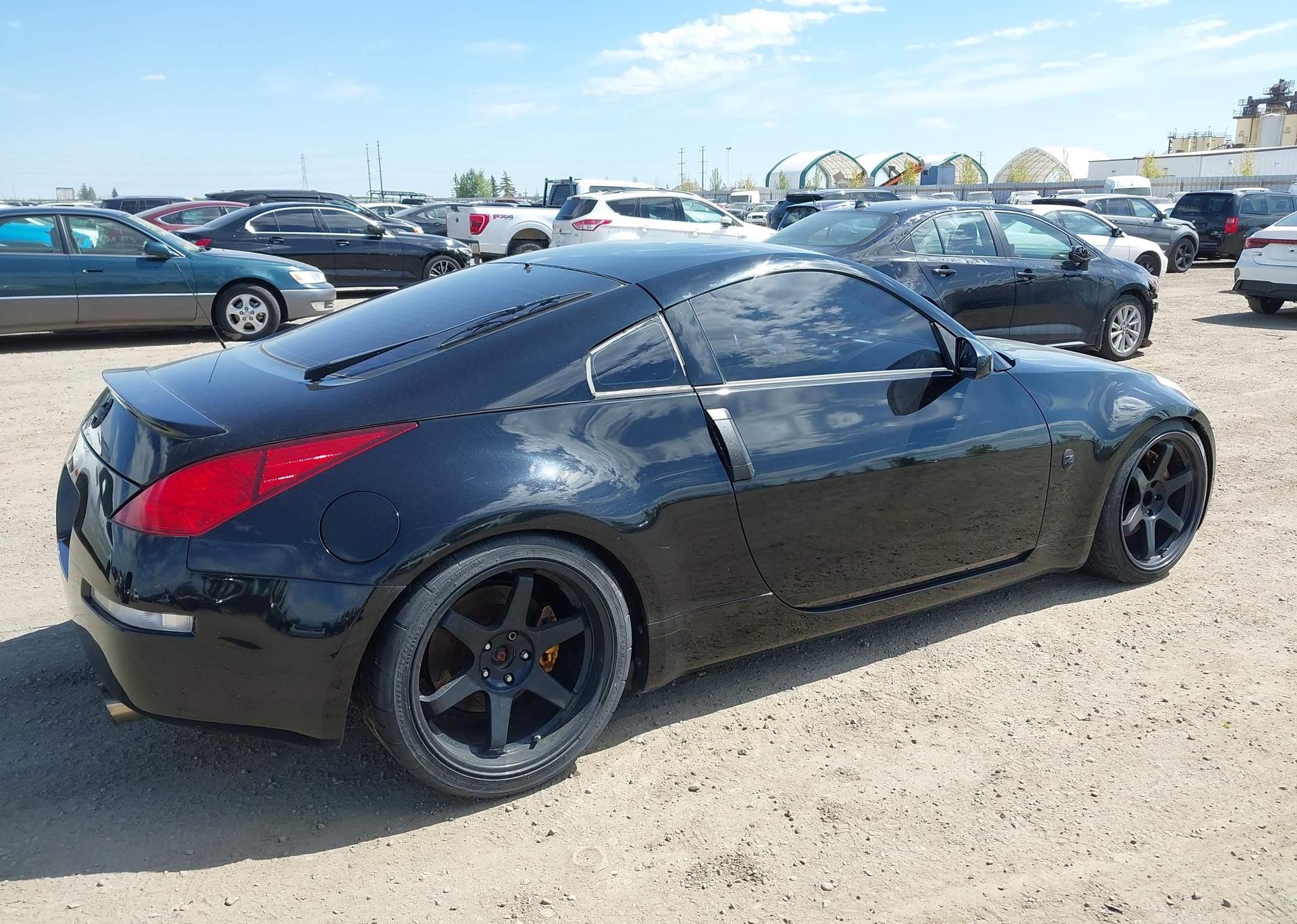 2003 NISSAN 350Z TRACK