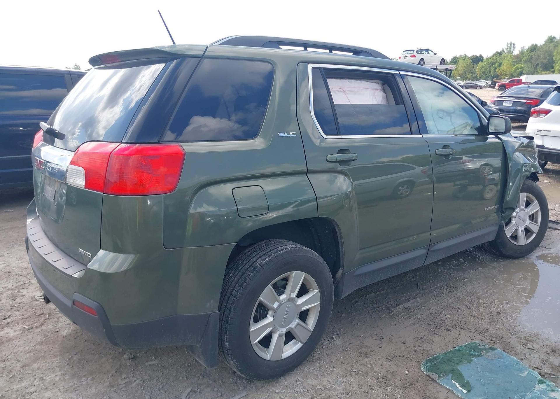 2015 GMC TERRAIN SLE-2