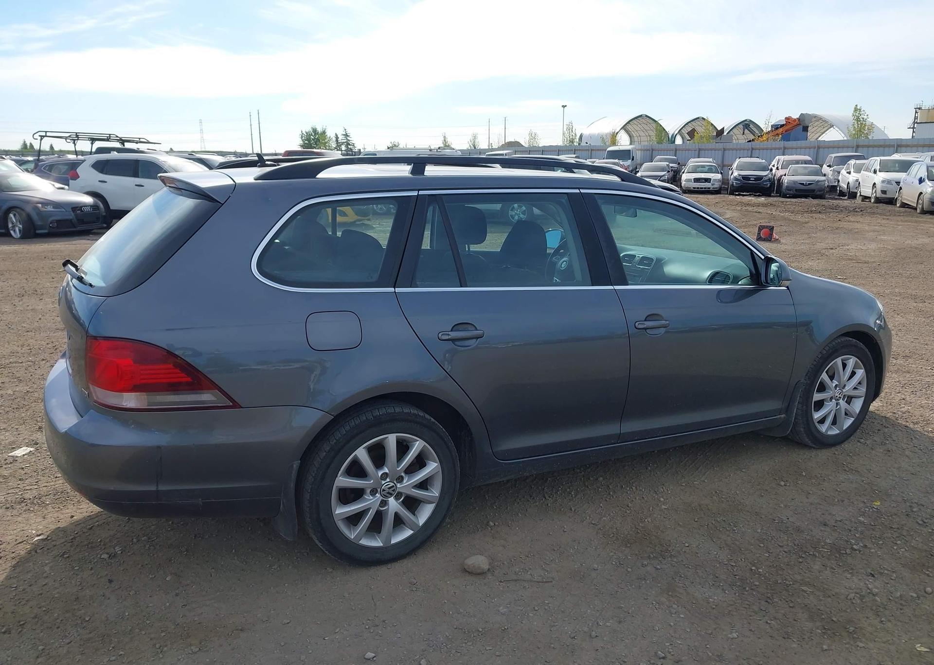 2013 VOLKSWAGEN GOLF 2.0 TDI COMFORTLINE