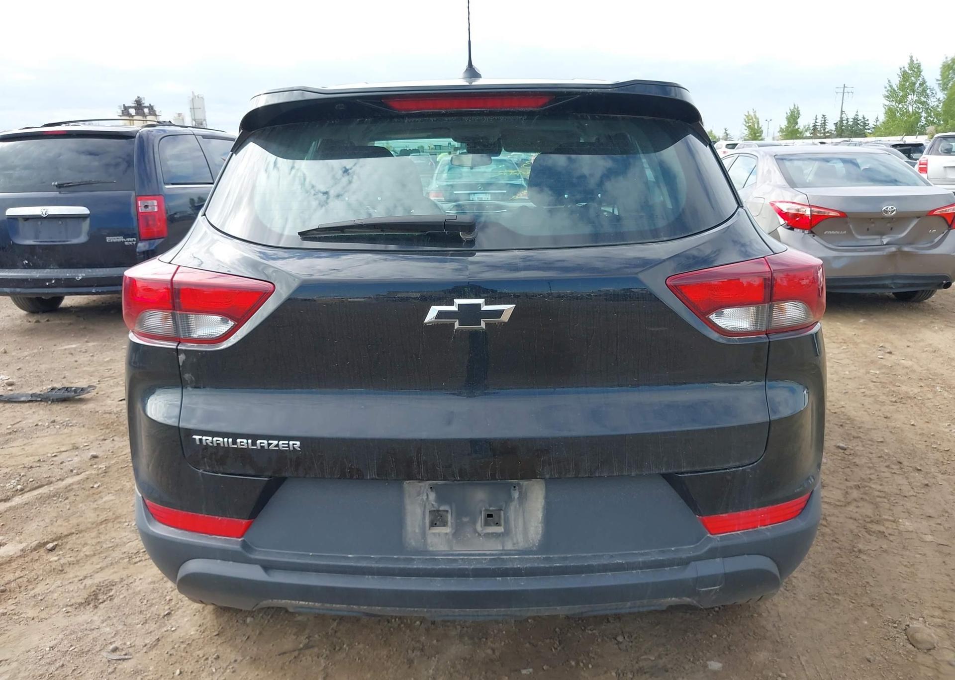 2023 CHEVROLET TRAILBLAZER LS