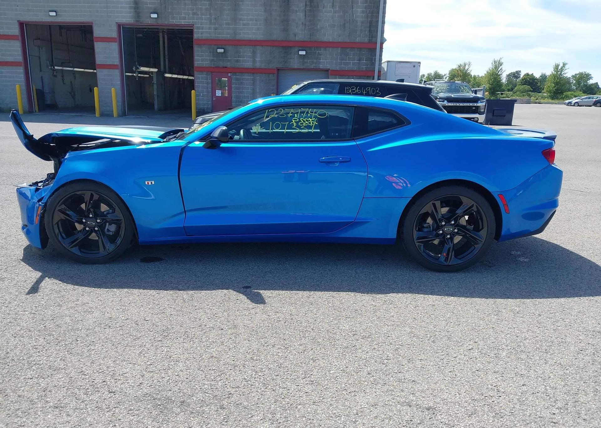 2024 CHEVROLET Camaro 2LT.