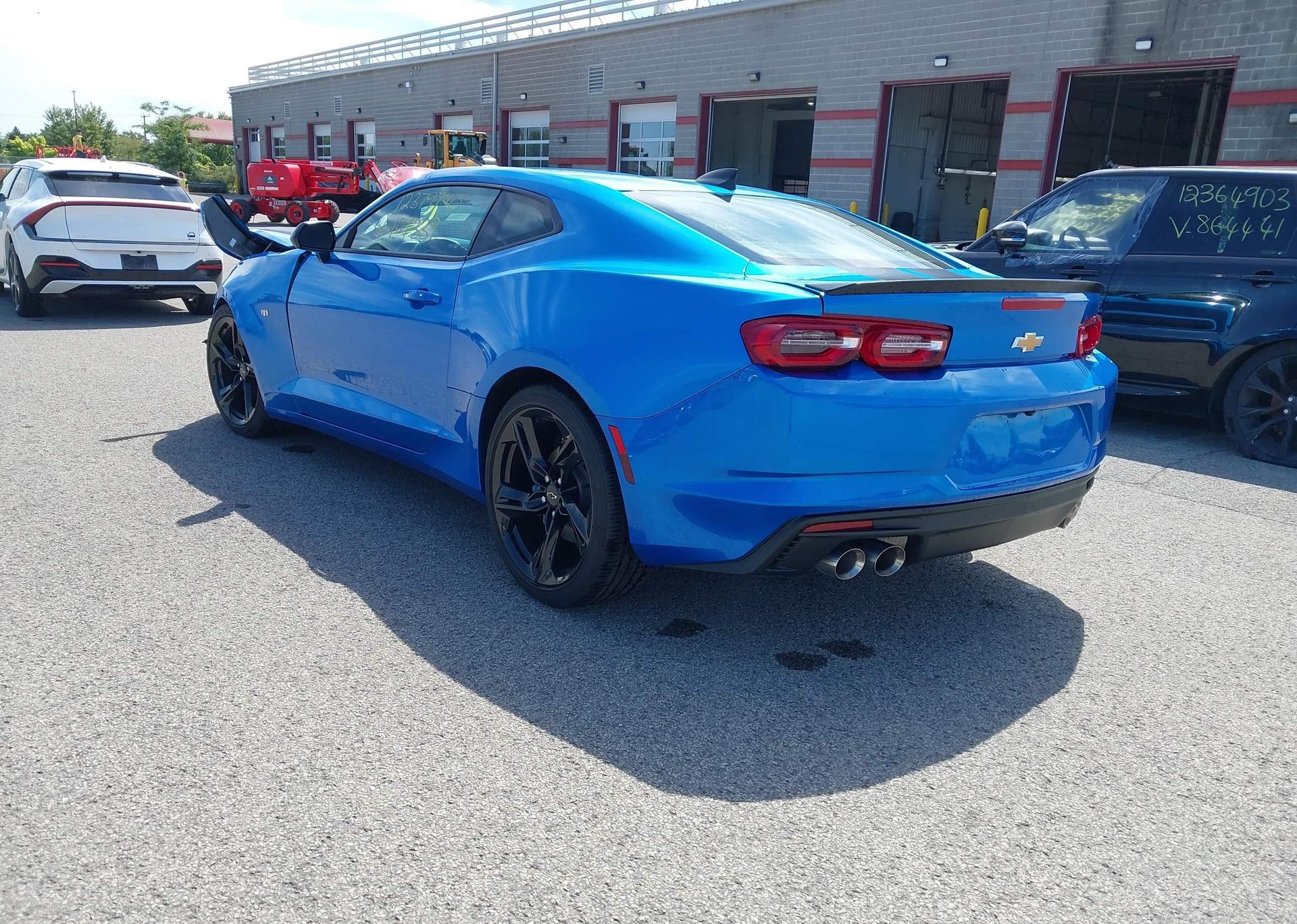 2024 CHEVROLET Camaro 2LT.
