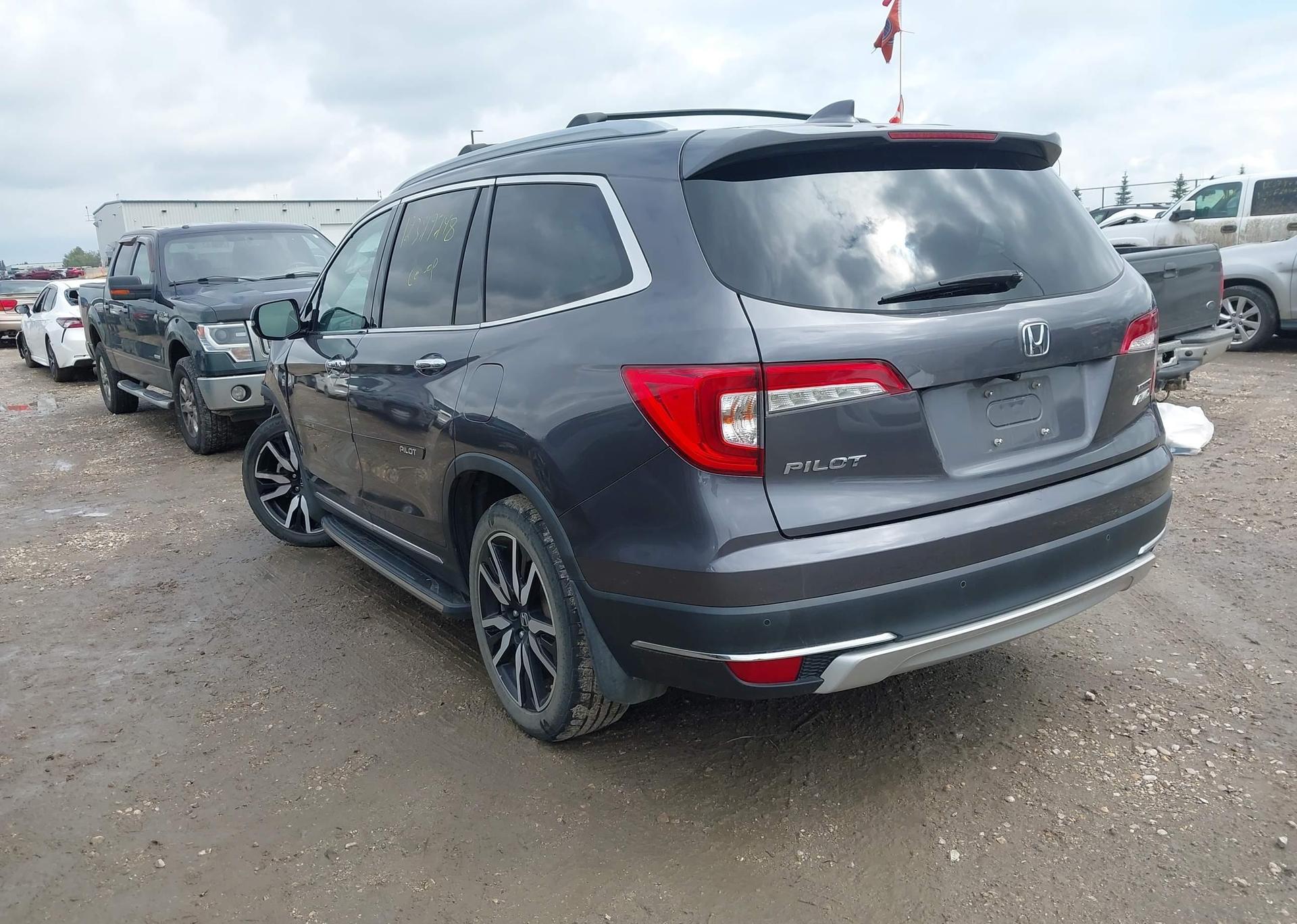 2019 HONDA PILOT TOURING
